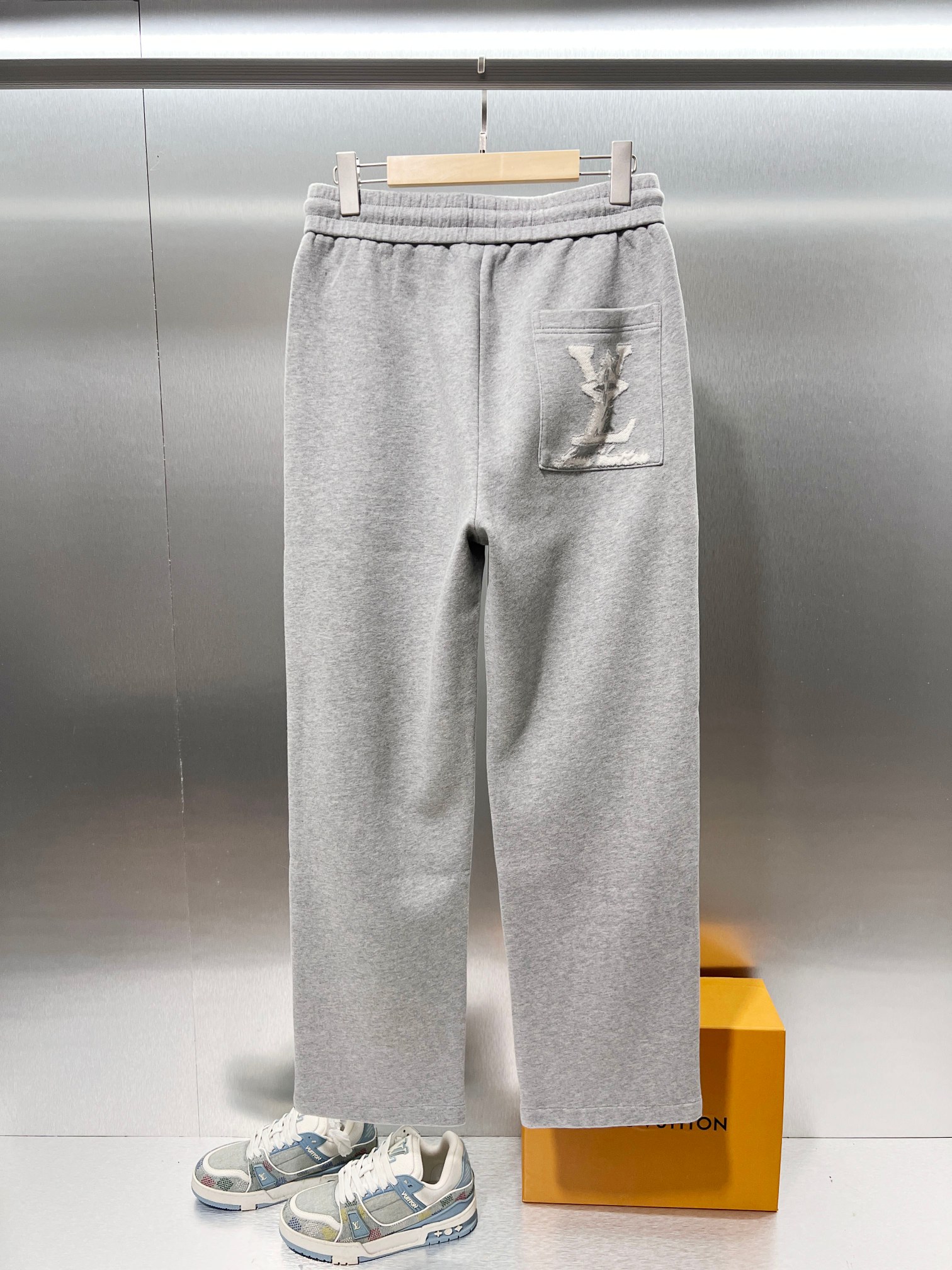 Cheap Louis Vuitton Pants for Men in 233311, $50 USD- [IB233311] - Replica Louis Vuitton Pants for Men