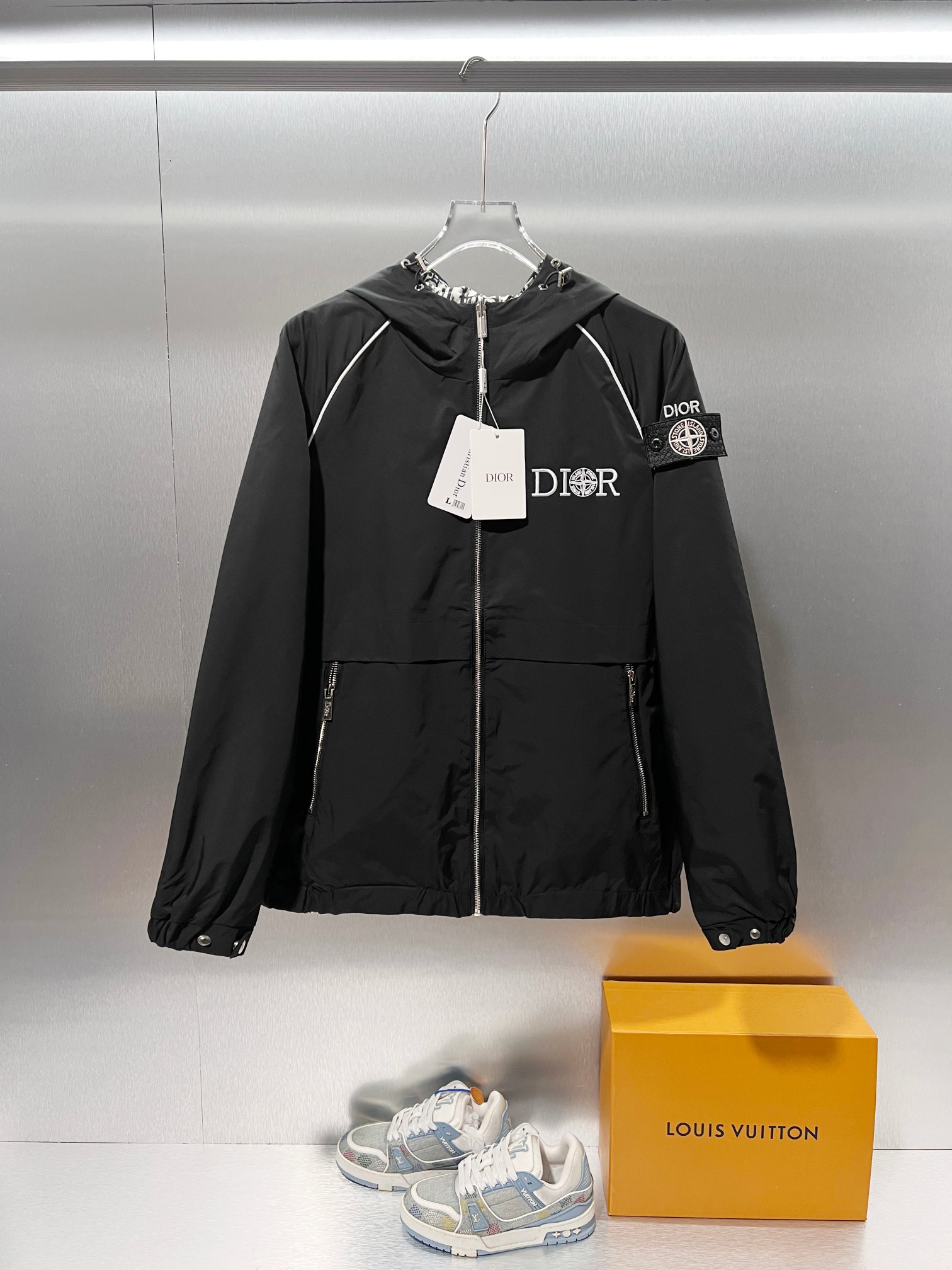 Cheap Dior Jackets in 233321, $75 USD- [IB233321] - Replica Dior Jackets