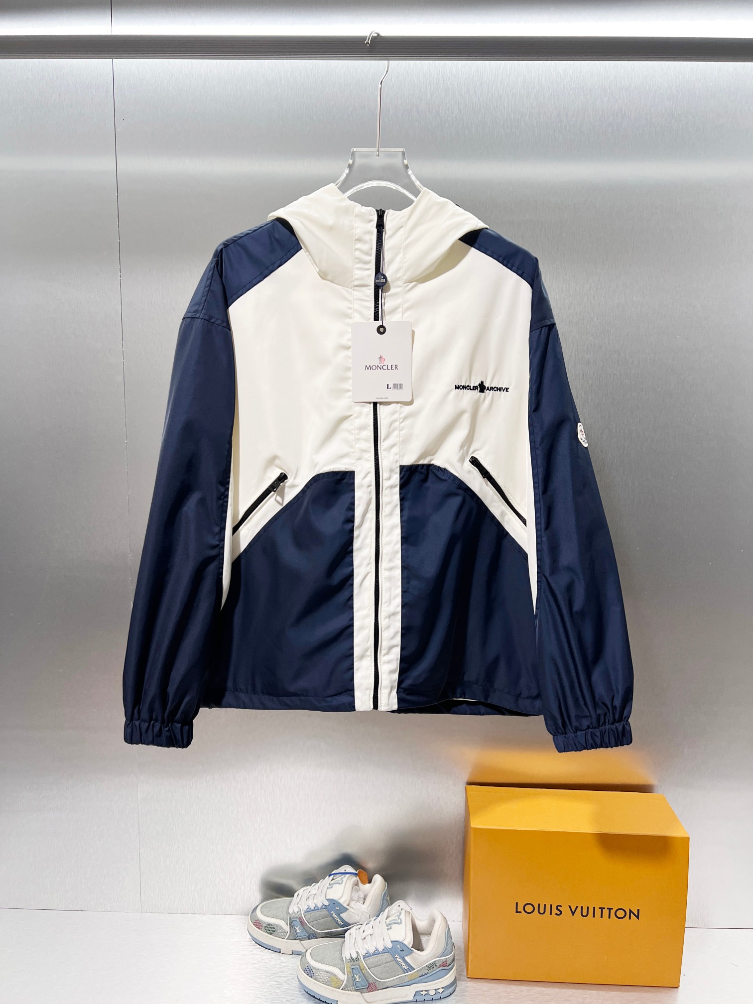 Cheap Moncle Thin Jackets For Men in 233323, $75 USD- [IB233323] - Replica Moncle Thin Jackets For Men