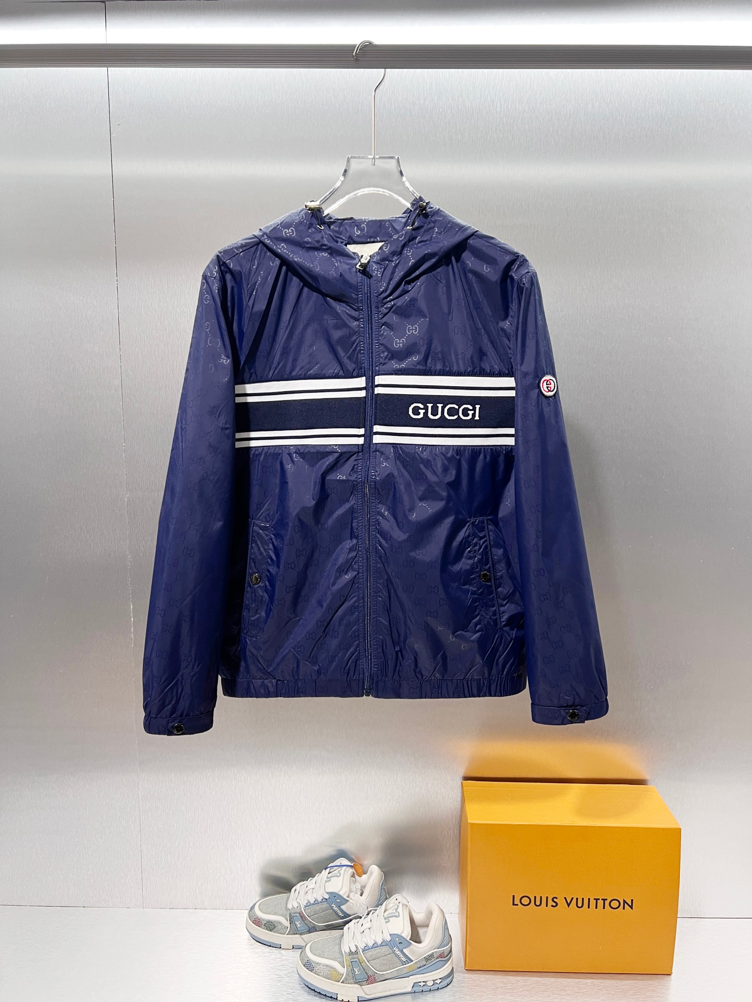 Cheap Gucci Thin Jackets For Men in 233335, $60 USD- [IB233335] - Replica Gucci Thin Jackets For Men