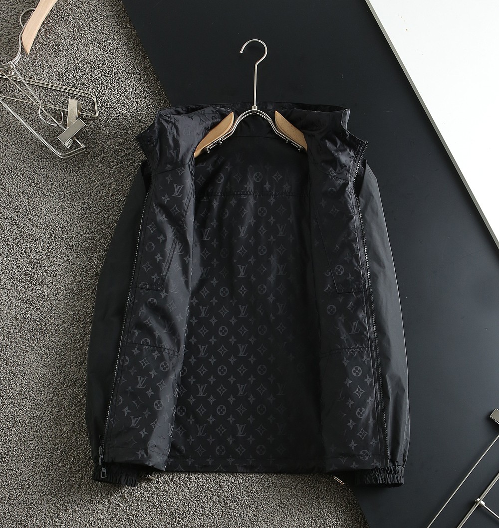 Cheap Louis Vuitton Thin Jackets For Men in 233341, $75 USD- [IB233341] - Replica Louis Vuitton Thin Jackets For Men
