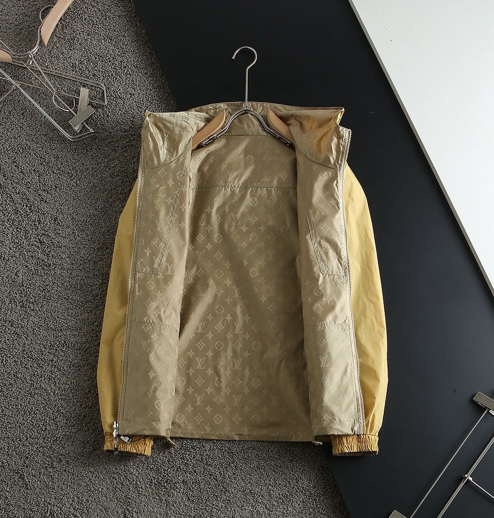 Cheap Louis Vuitton Thin Jackets For Men in 233342, $75 USD- [IB233342] - Replica Louis Vuitton Thin Jackets For Men