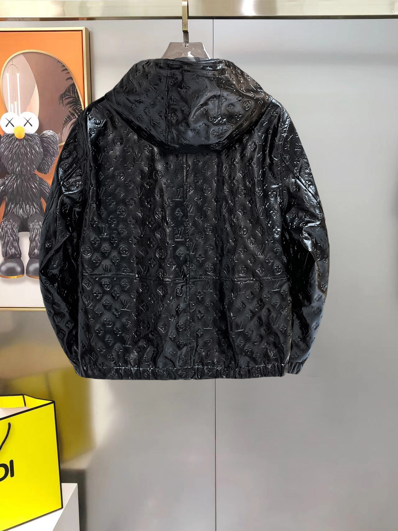 Cheap Louis Vuitton Thin Jackets For Men in 233346, $120 USD- [IB233346] - Replica Louis Vuitton Thin Jackets For Men