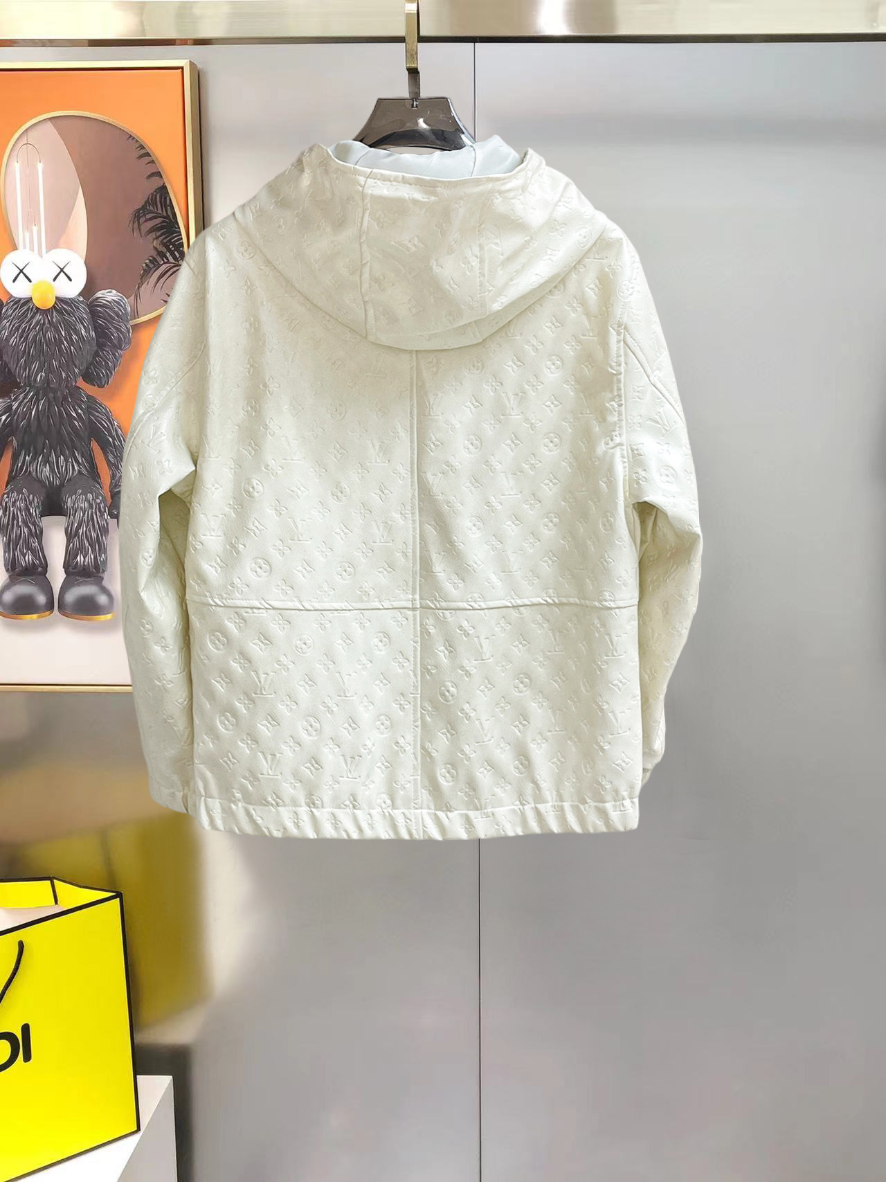 Cheap Louis Vuitton Thin Jackets For Men in 233347, $120 USD- [IB233347] - Replica Louis Vuitton Thin Jackets For Men