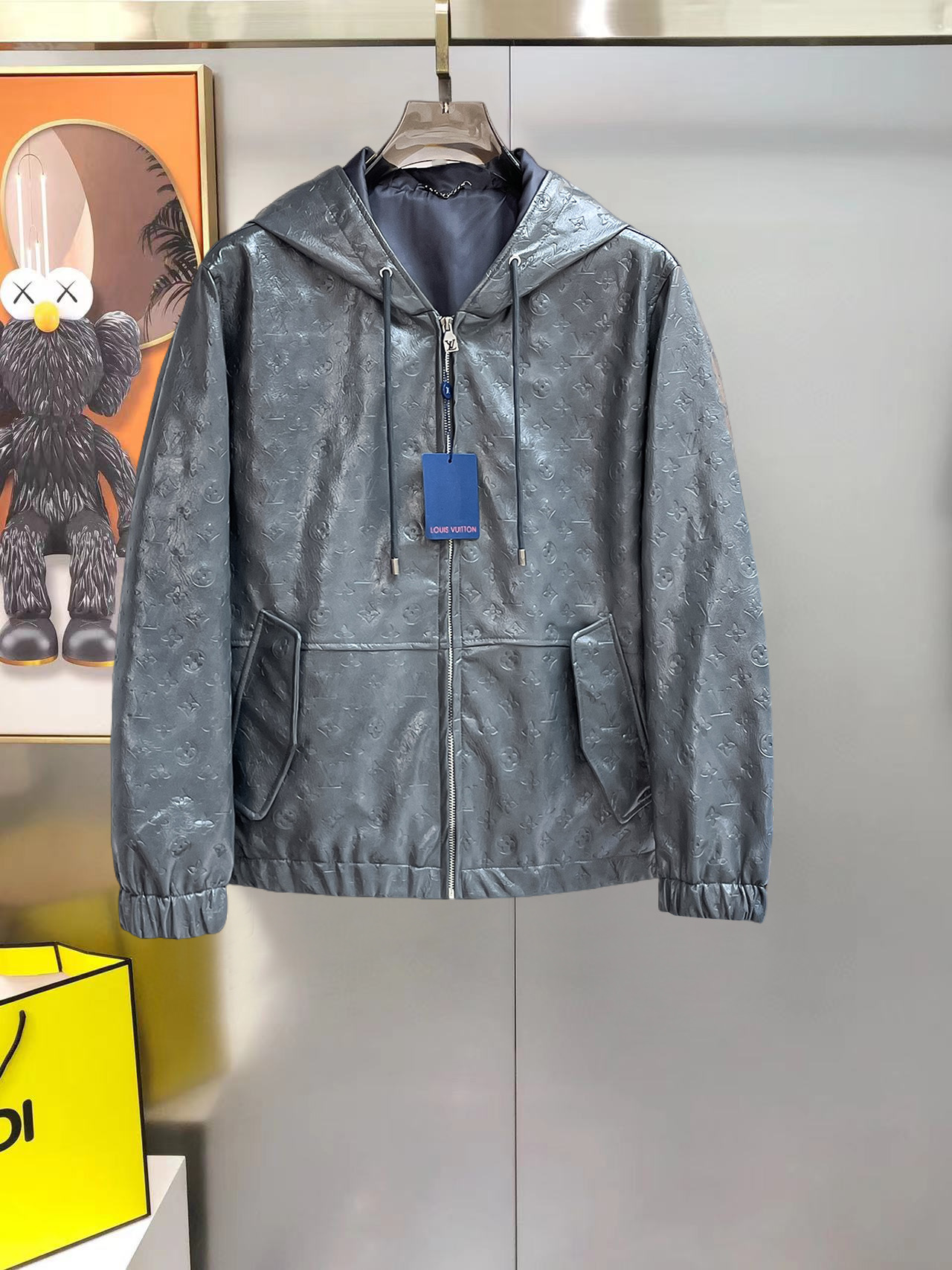 Cheap Louis Vuitton Thin Jackets For Men in 233348, $120 USD- [IB233348] - Replica Louis Vuitton Thin Jackets For Men