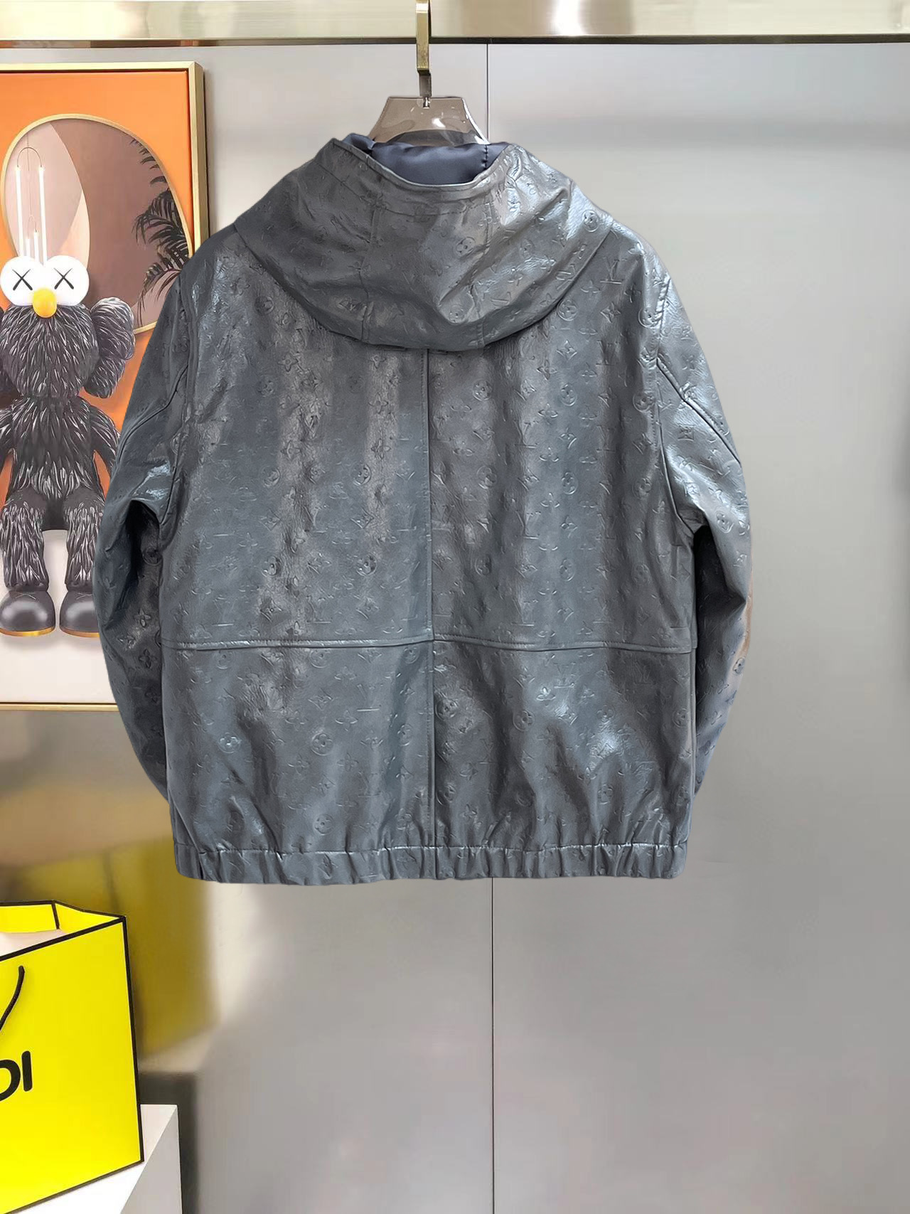 Cheap Louis Vuitton Thin Jackets For Men in 233348, $120 USD- [IB233348] - Replica Louis Vuitton Thin Jackets For Men