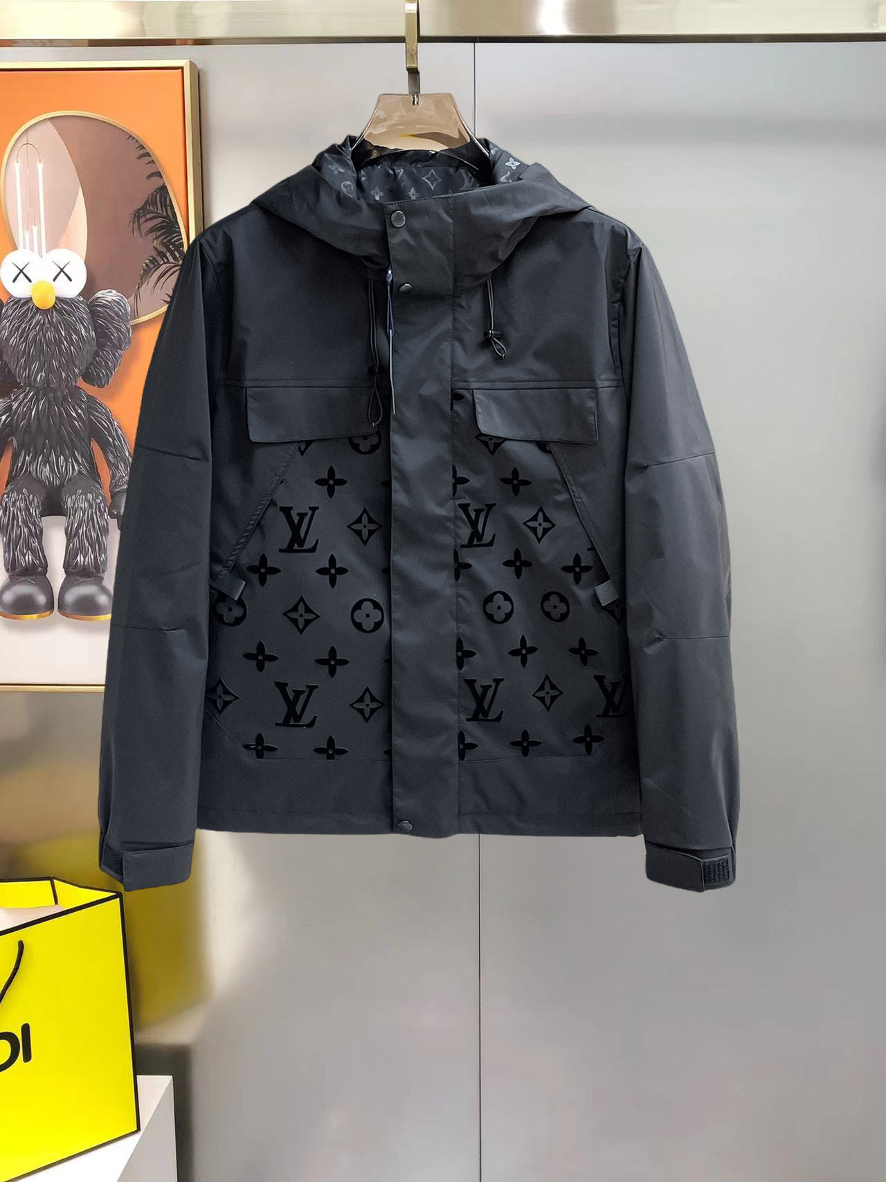 Cheap Louis Vuitton Thin Jackets For Men in 233351, $105 USD- [IB233351] - Replica Louis Vuitton Thin Jackets For Men
