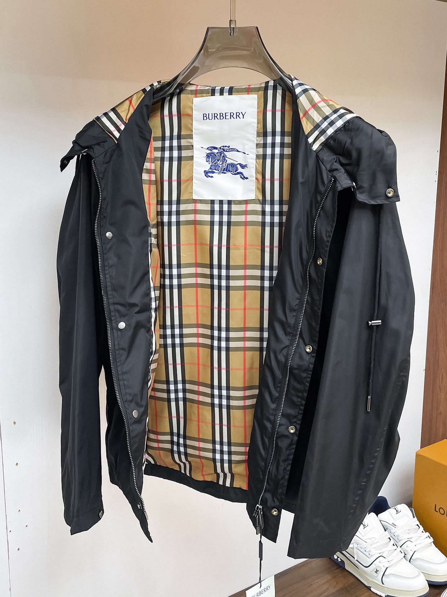 Cheap Burberry Trench Coats For Men in 233360, $105 USD- [IB233360] - Replica Burberry Trench Coats For Men