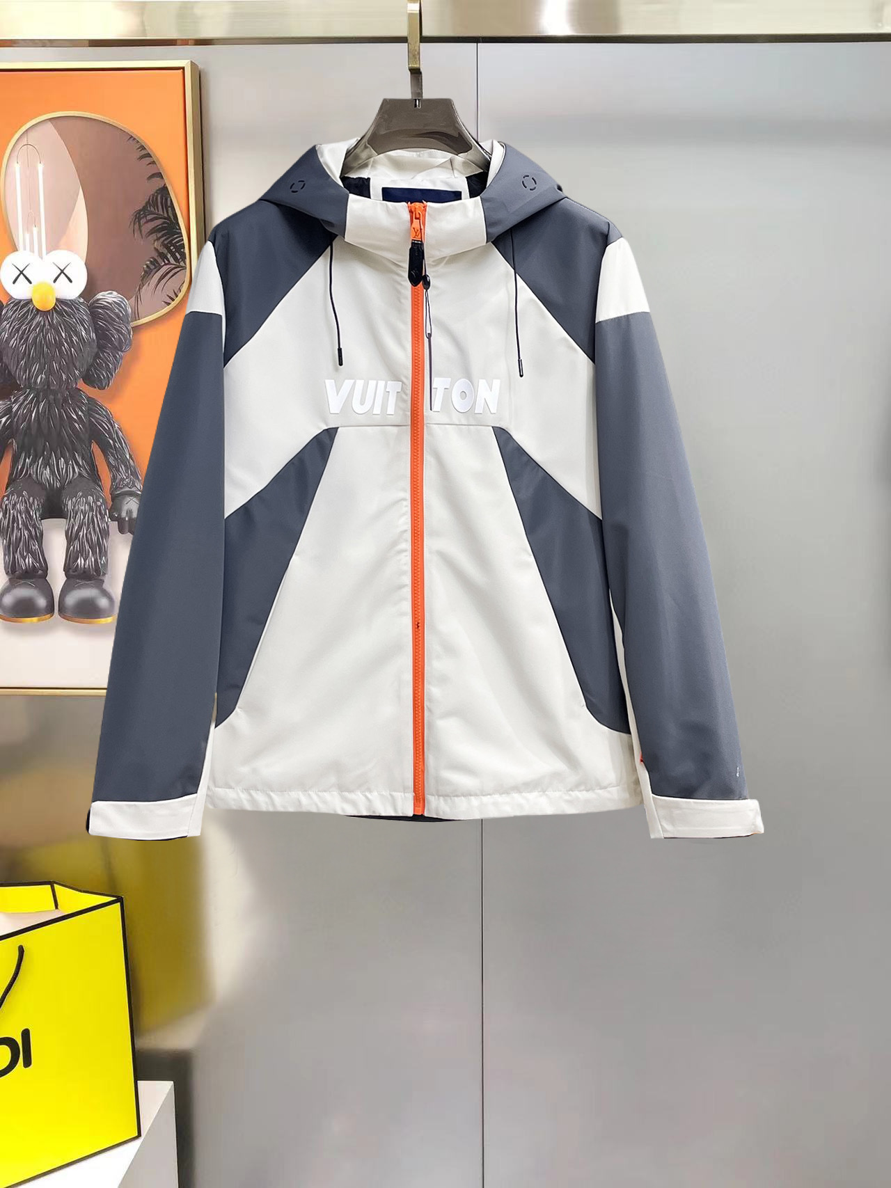 Cheap Louis Vuitton Thin Jackets For Men in 233378, $105 USD- [IB233378] - Replica Louis Vuitton Thin Jackets For Men