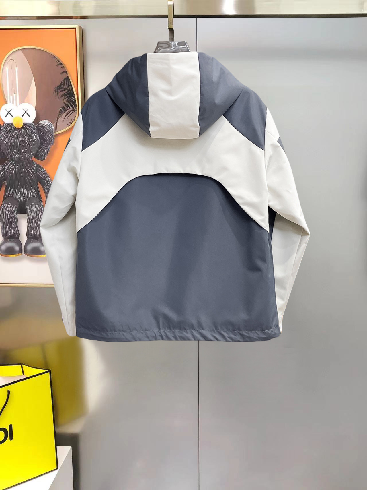 Cheap Louis Vuitton Thin Jackets For Men in 233378, $105 USD- [IB233378] - Replica Louis Vuitton Thin Jackets For Men