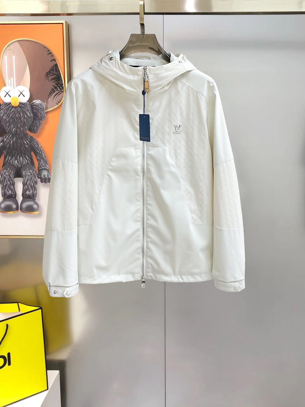 Cheap Louis Vuitton Thin Jackets For Men in 233388, $105 USD- [IB233388] - Replica Louis Vuitton Thin Jackets For Men