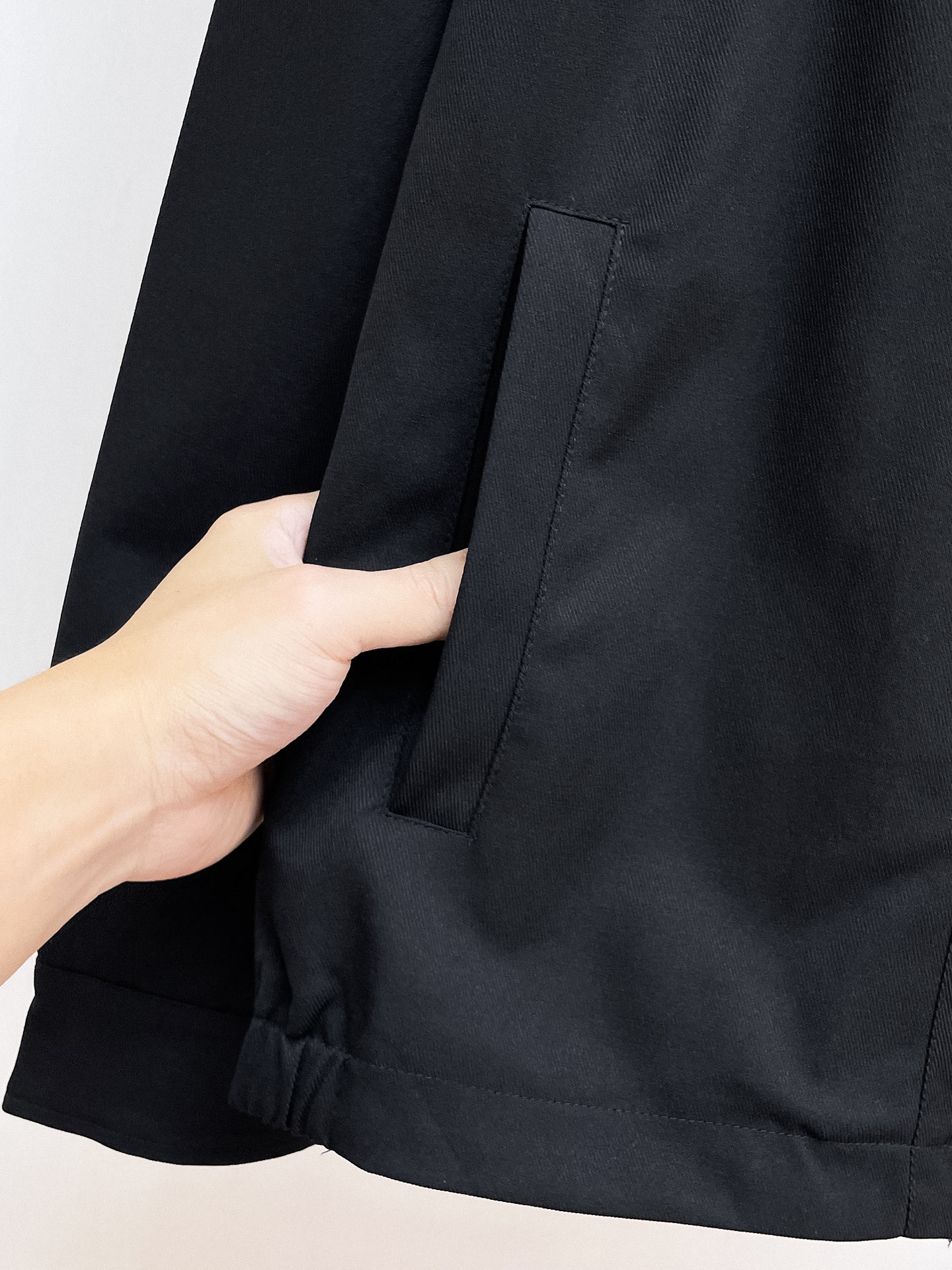 Cheap Gucci Thin Jackets For Men in 233393, $100 USD- [IB233393] - Replica Gucci Thin Jackets For Men