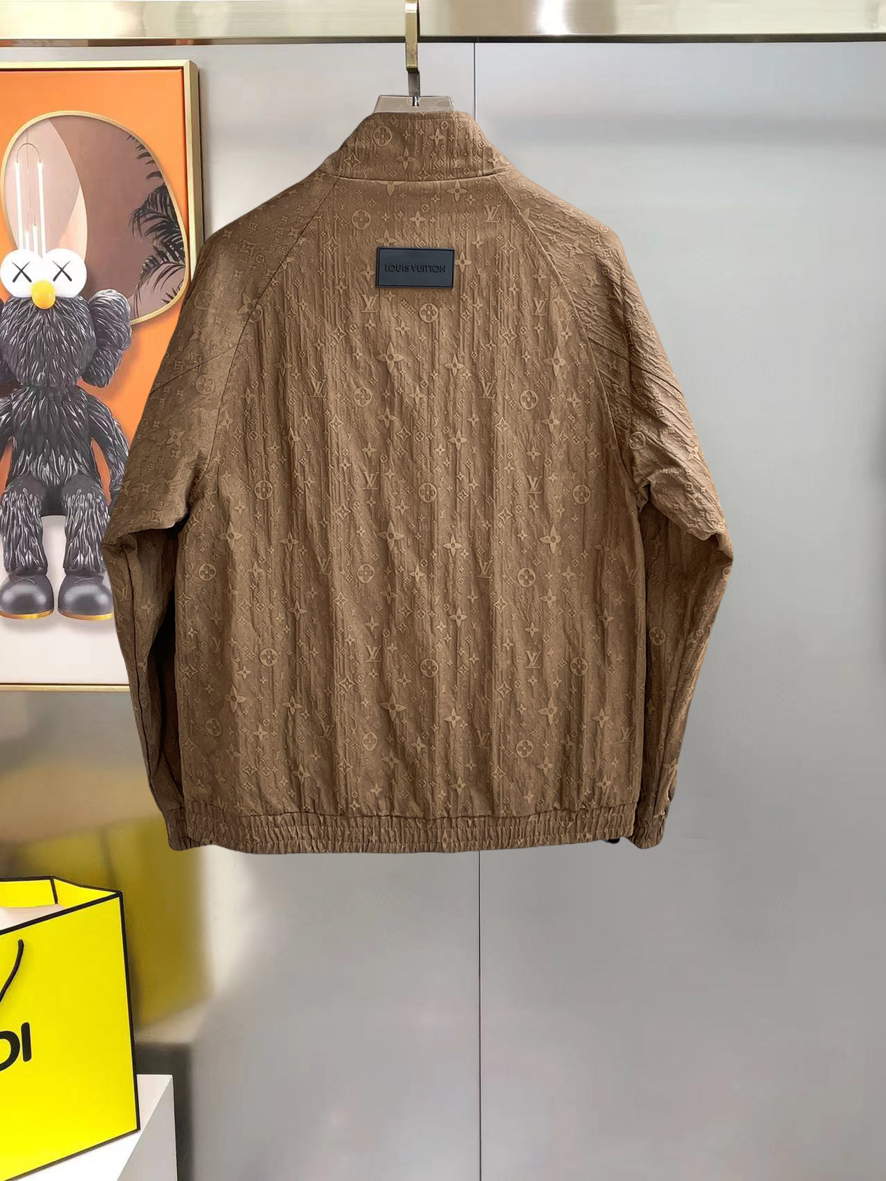 Cheap Louis Vuitton Thin Jackets For Men in 233400, $95 USD- [IB233400] - Replica Louis Vuitton Thin Jackets For Men