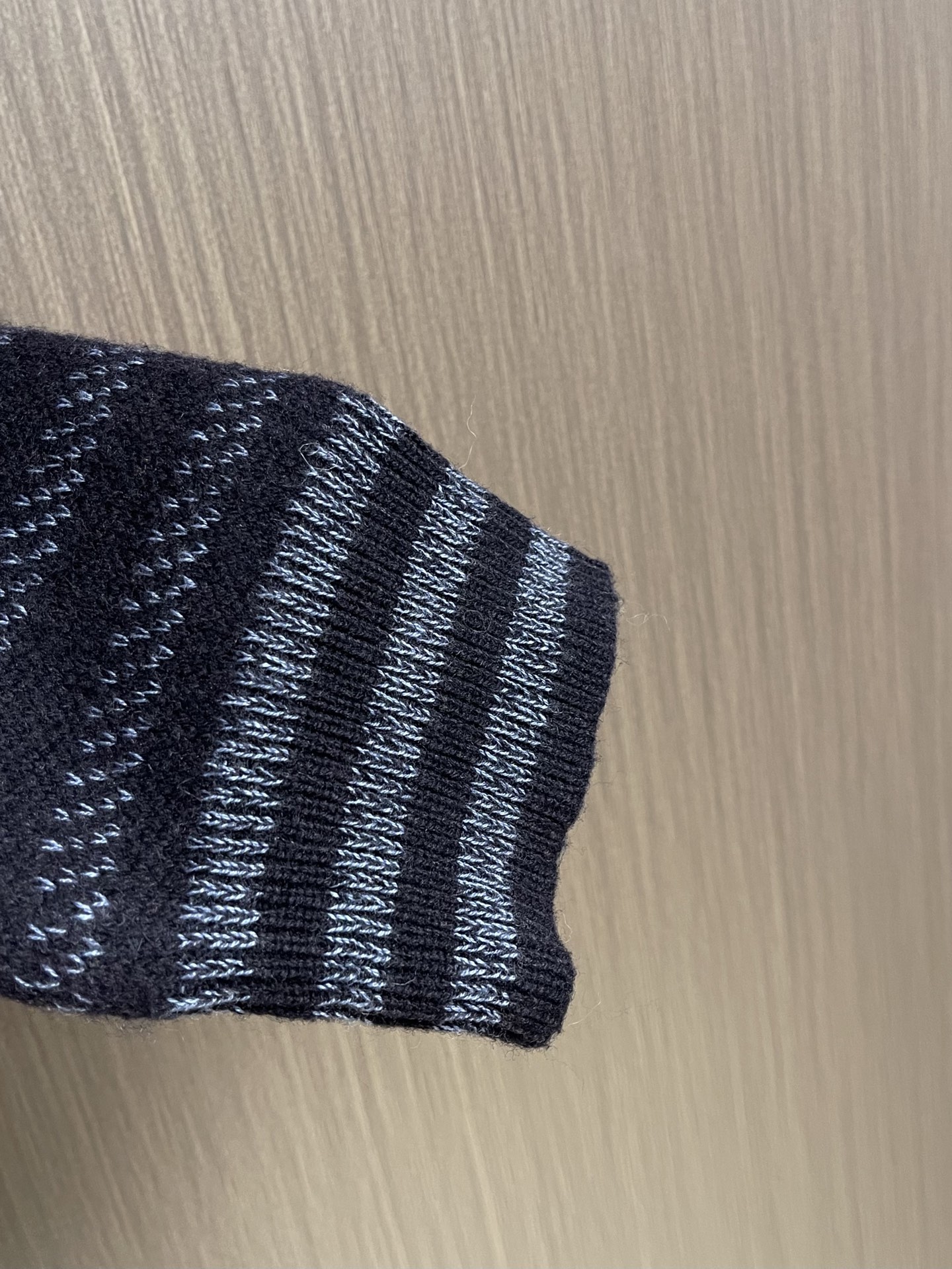 Cheap Loewe Sweaters in 233423, $80 USD- [IB233423] - Replica Loewe Sweaters