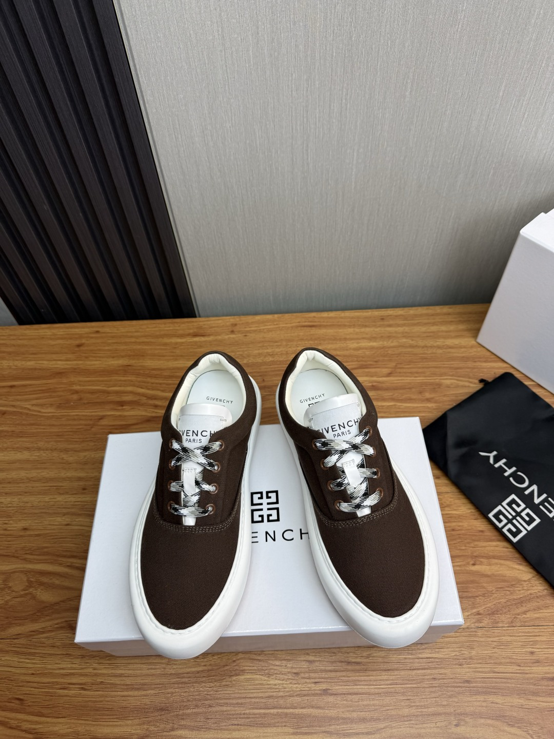 Cheap Givenchy Sneakers For Men in 233504, $90 USD- [IB233504] - Replica Givenchy Sneakers For Men