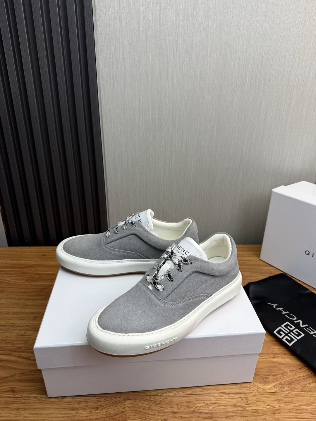 Cheap Givenchy Sneakers For Men in 233506, $90 USD- [IB233506] - Replica Givenchy Sneakers For Men