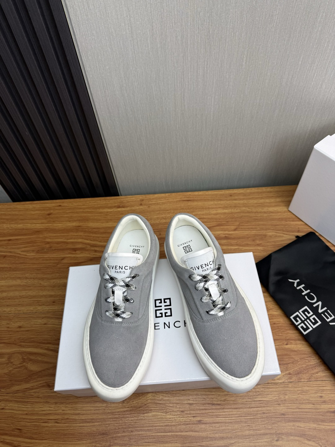 Cheap Givenchy Sneakers For Men in 233506, $90 USD- [IB233506] - Replica Givenchy Sneakers For Men