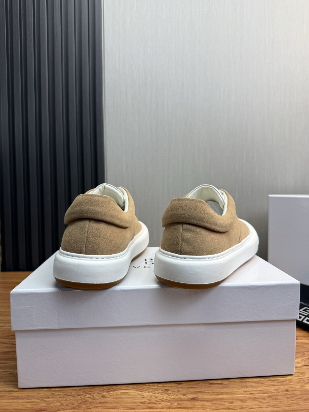 Cheap Givenchy Sneakers For Men in 233509, $90 USD- [IB233509] - Replica Givenchy Sneakers For Men