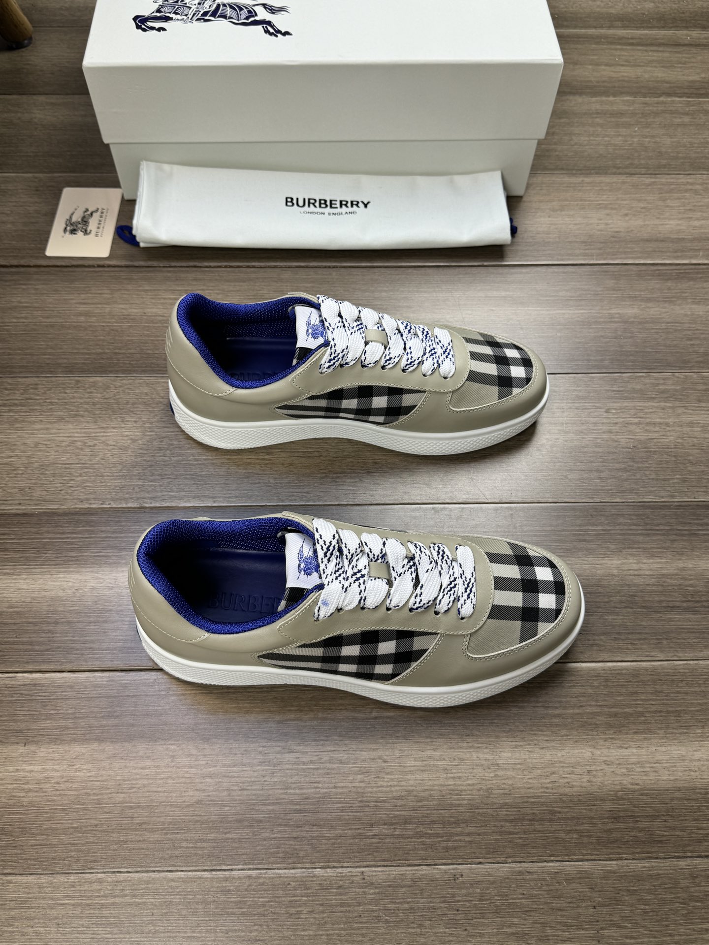 Cheap Burberry Sneakers For Men in 233531, $95 USD- [IB233531] - Replica Burberry Sneakers For Men