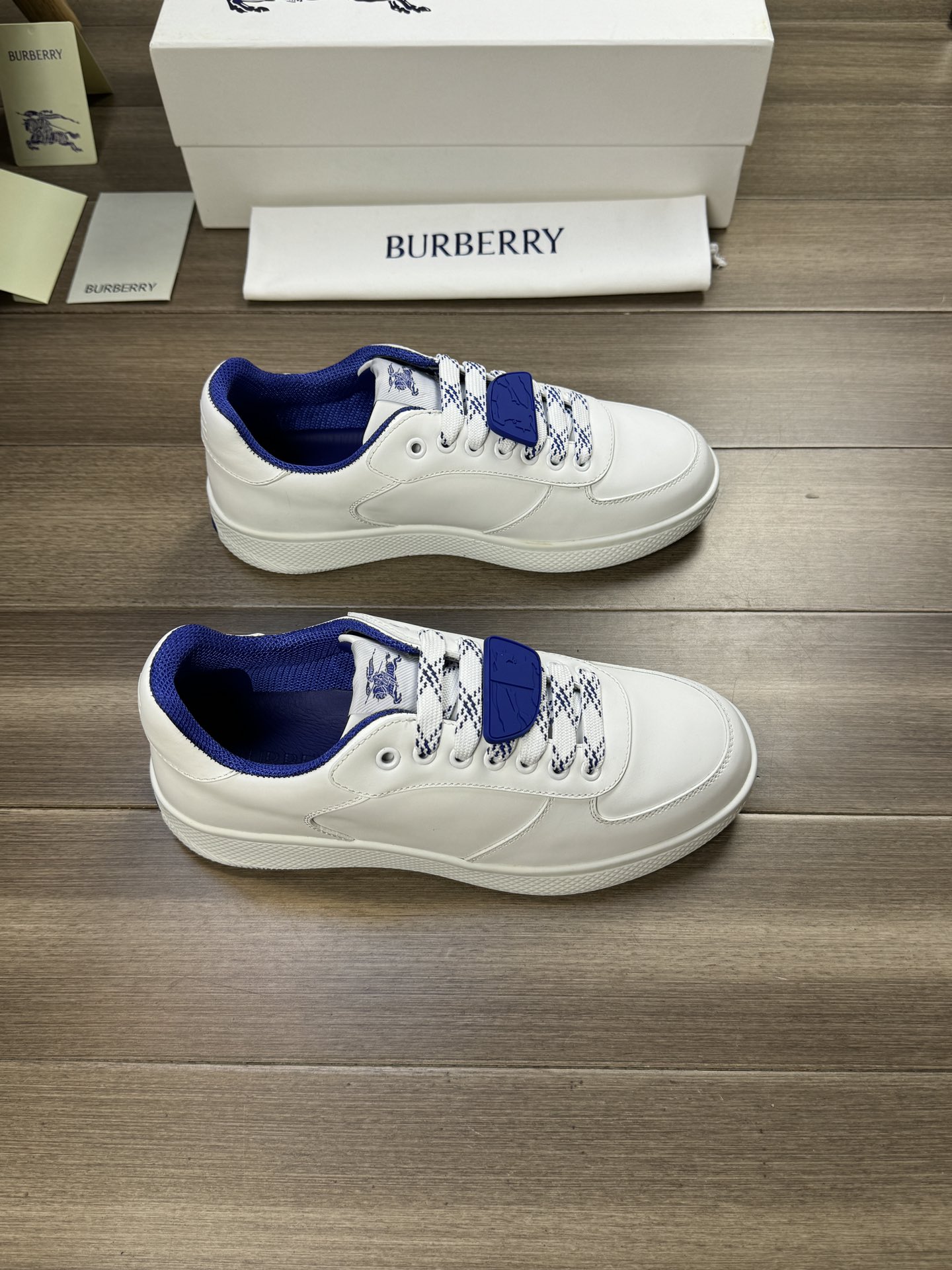 Cheap Burberry Sneakers For Men in 233537, $95 USD- [IB233537] - Replica Burberry Sneakers For Men