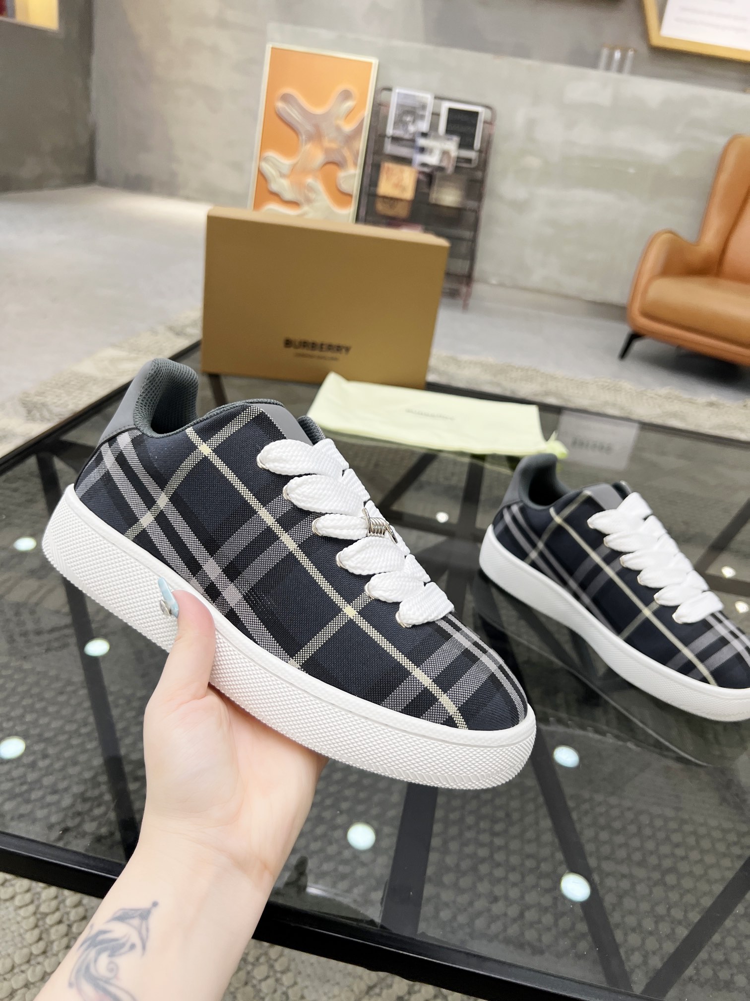 Cheap Burberry Sneakers For Men in 233545, $95 USD- [IB233545] - Replica Burberry Sneakers For Men