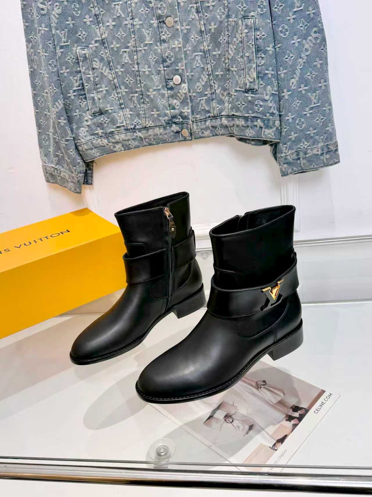Cheap Louis Vuitton Boots For Women in 233565, $140 USD- [IB233565] - Replica Louis Vuitton Boots For Women