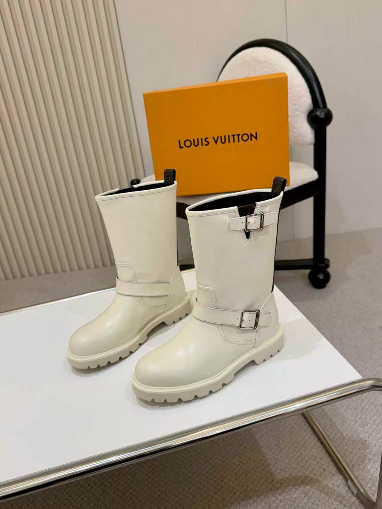 Cheap Louis Vuitton Boots For Women in 233571, $140 USD- [IB233571] - Replica Louis Vuitton Boots For Women