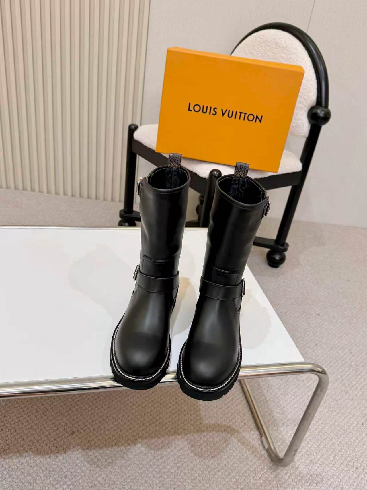 Cheap Louis Vuitton Boots For Women in 233572, $140 USD- [IB233572] - Replica Louis Vuitton Boots For Women