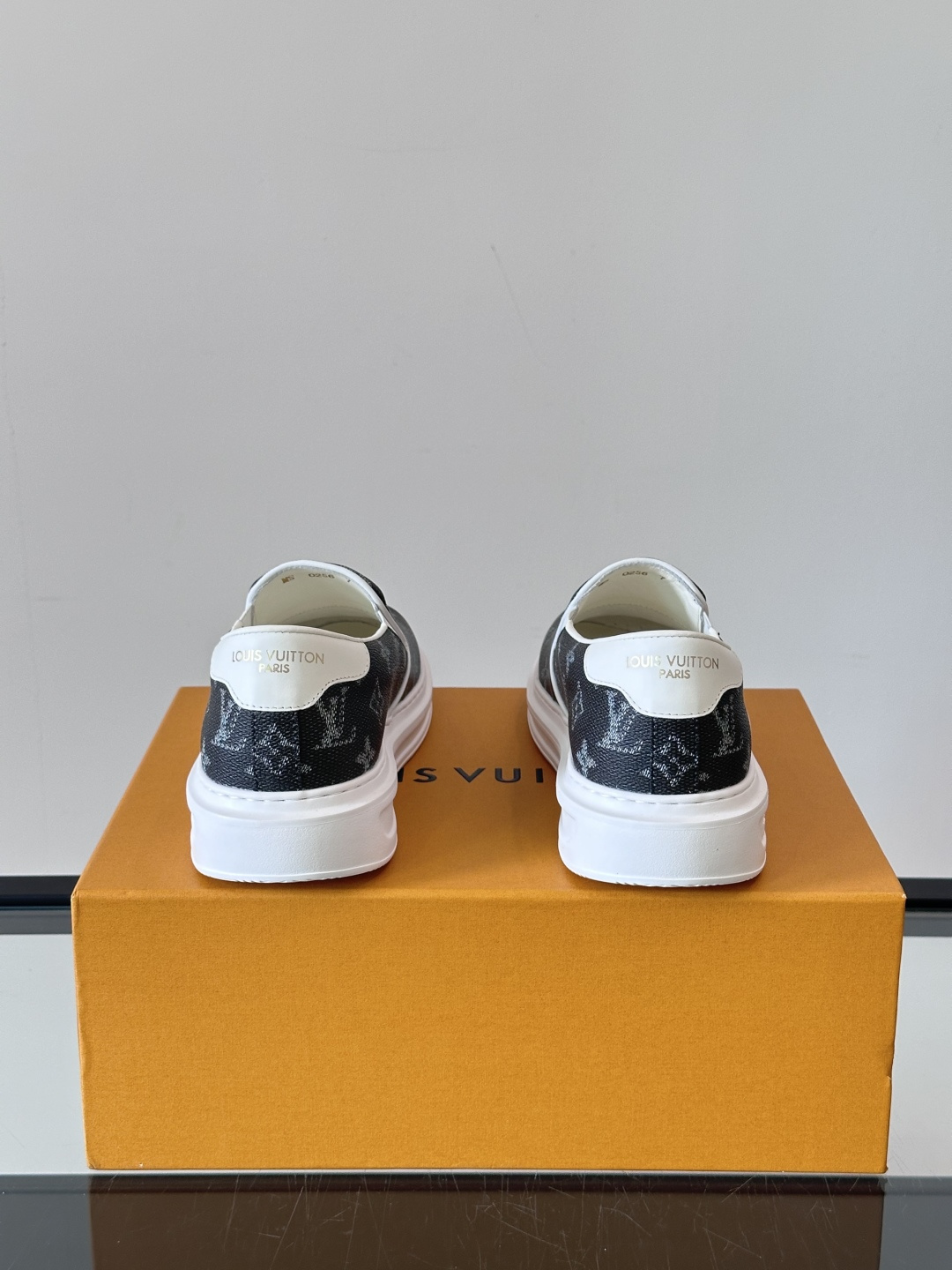 Cheap Louis Vuitton Leather Loafers For Men in 233584, $60 USD- [IB233584] - Replica Louis Vuitton Leather Loafers For Men