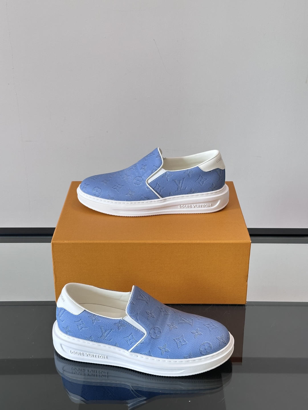 Cheap Louis Vuitton Leather Loafers For Men in 233585, $60 USD- [IB233585] - Replica Louis Vuitton Leather Loafers For Men