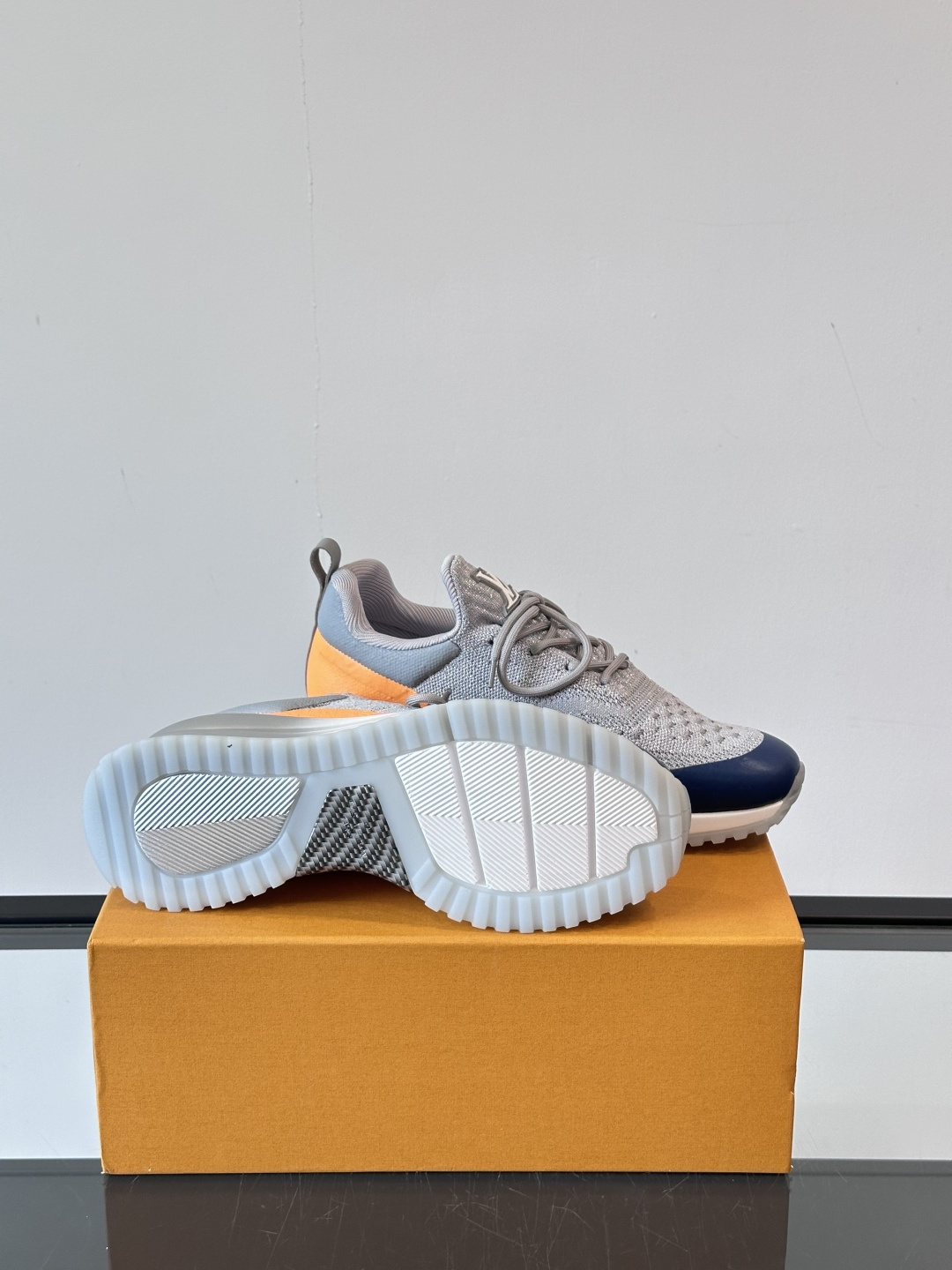 Cheap Louis Vuitton Sneakers For Men in 233586, $75 USD- [IB233586] - Replica Louis Vuitton Sneakers For Men