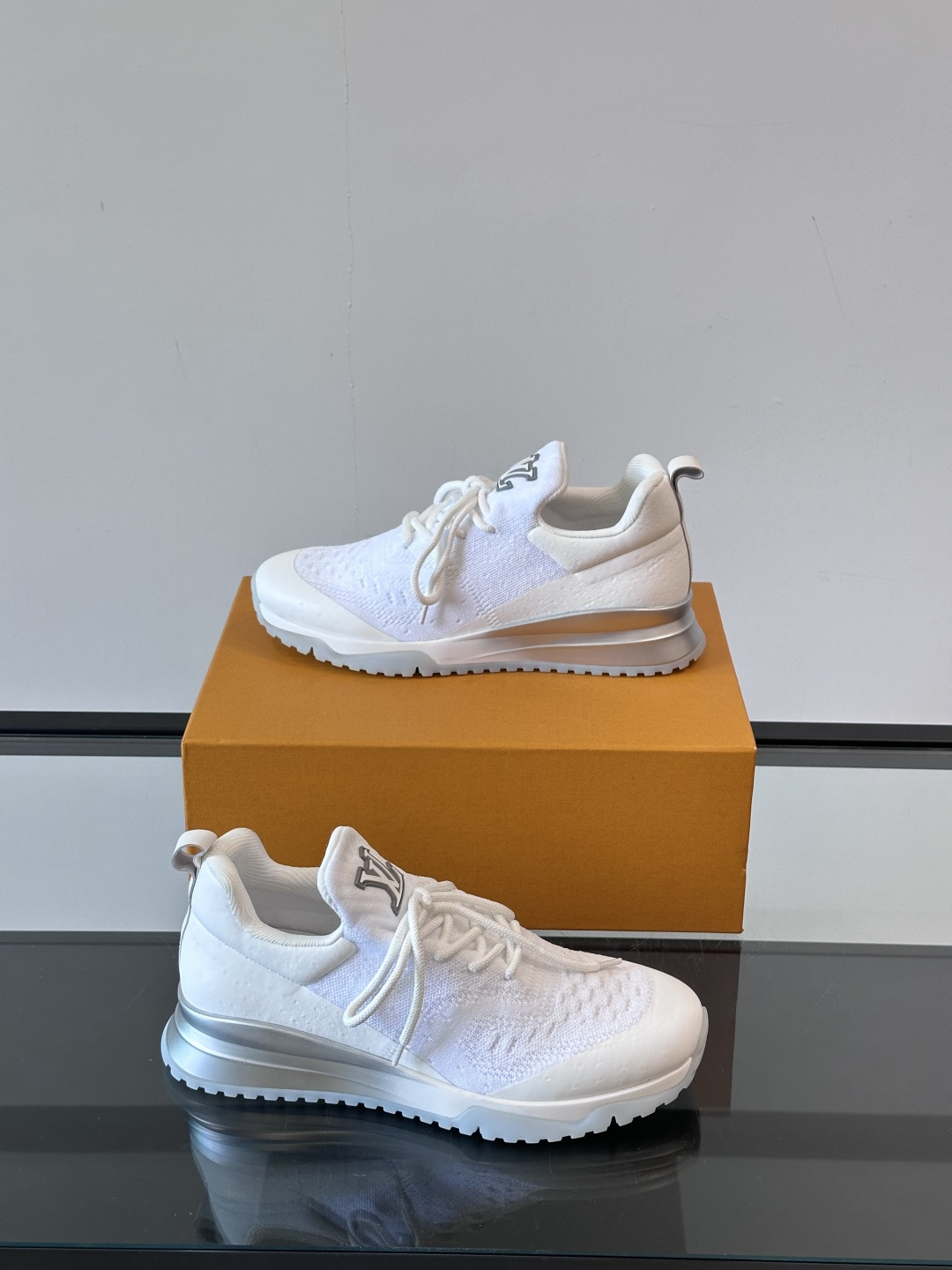 Cheap Louis Vuitton Sneakers For Men in 233590, $75 USD- [IB233590] - Replica Louis Vuitton Sneakers For Men
