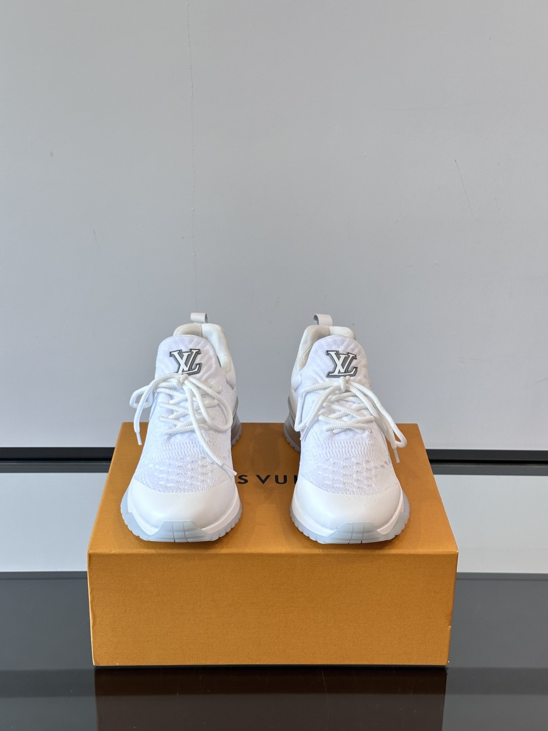 Cheap Louis Vuitton Sneakers For Men in 233590, $75 USD- [IB233590] - Replica Louis Vuitton Sneakers For Men