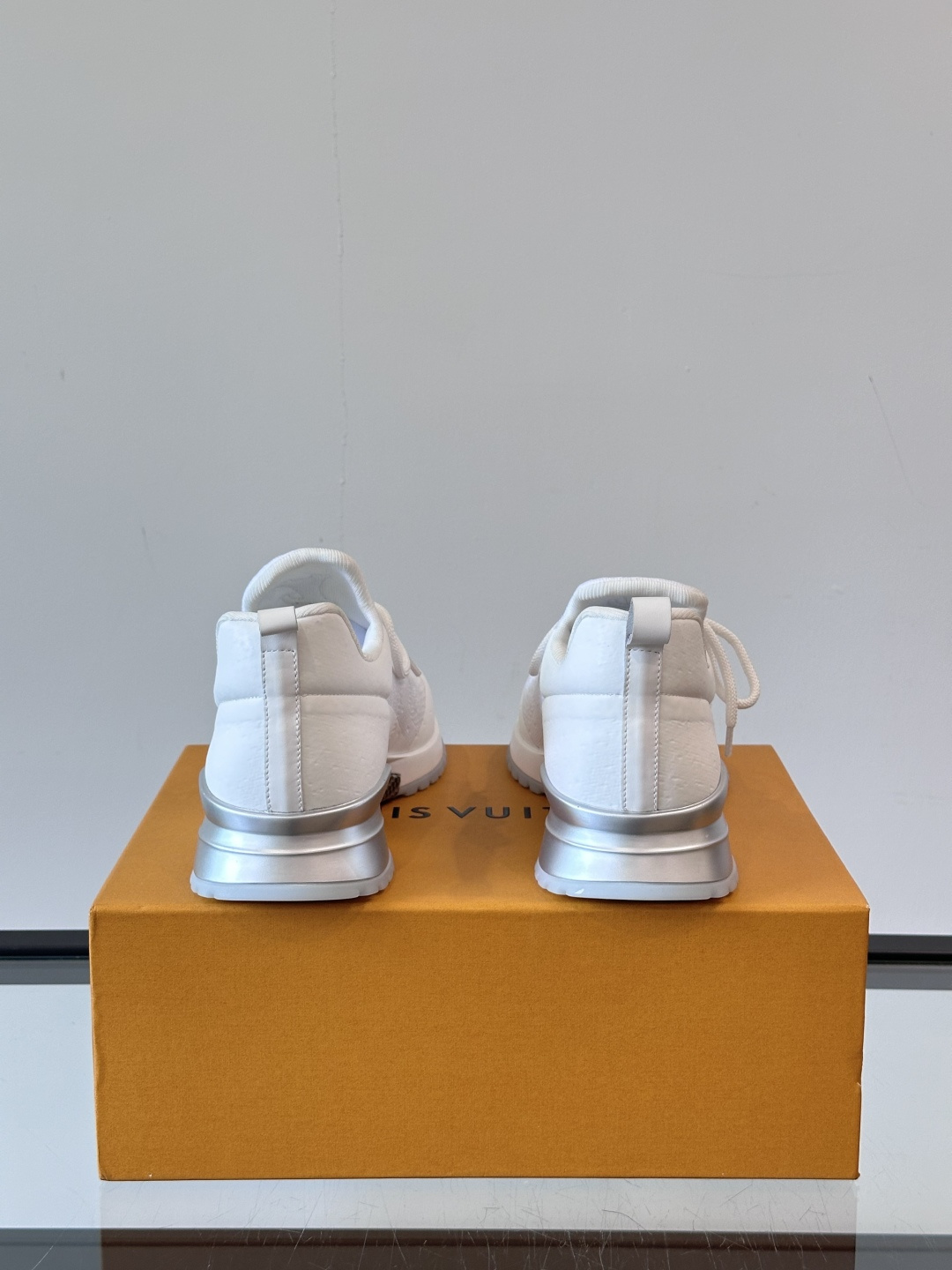Cheap Louis Vuitton Sneakers For Men in 233590, $75 USD- [IB233590] - Replica Louis Vuitton Sneakers For Men