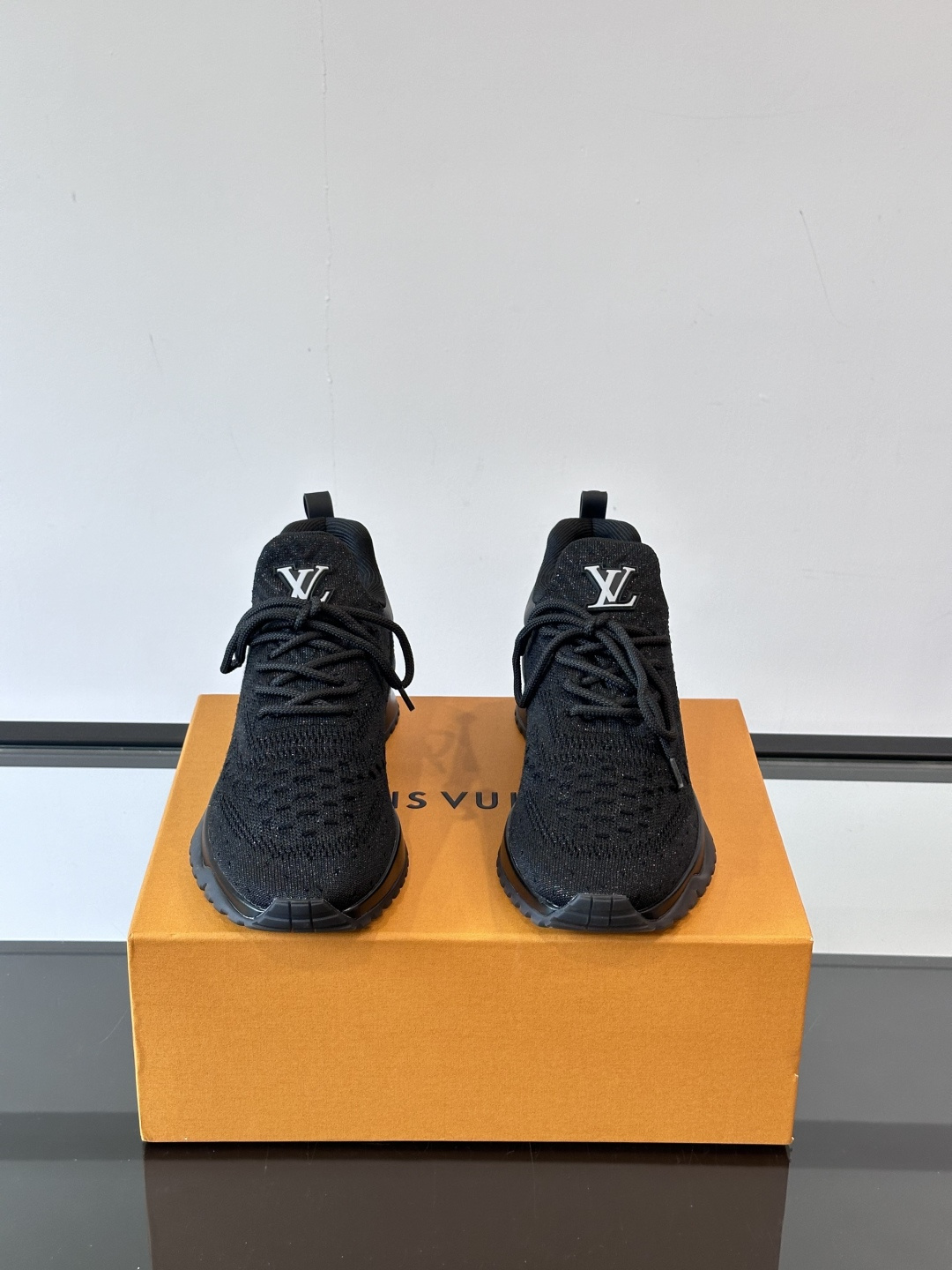 Cheap Louis Vuitton Sneakers For Men in 233593, $75 USD- [IB233593] - Replica Louis Vuitton Sneakers For Men