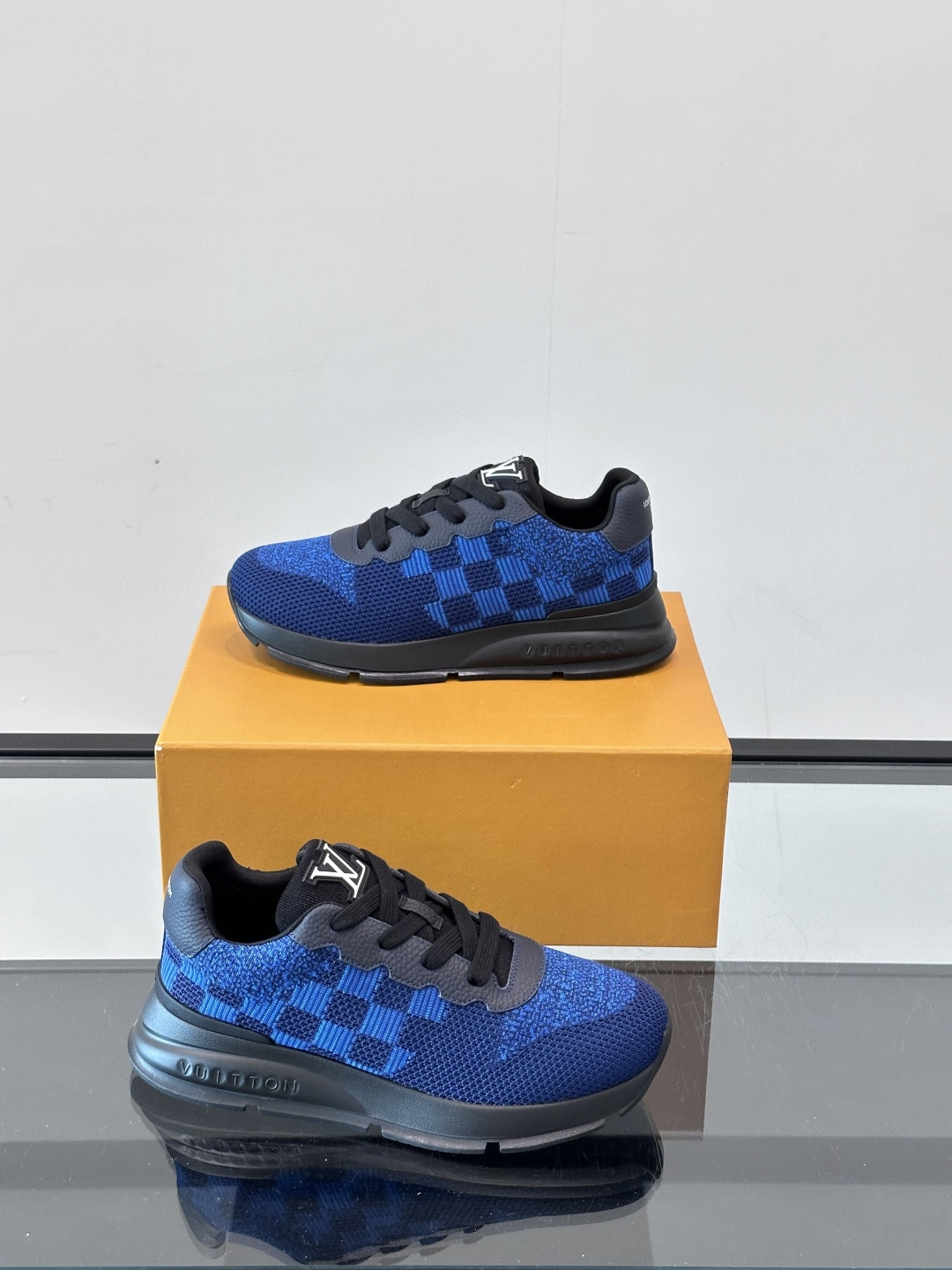 Cheap Louis Vuitton Sneakers For Men in 233595, $75 USD- [IB233595] - Replica Louis Vuitton Sneakers For Men