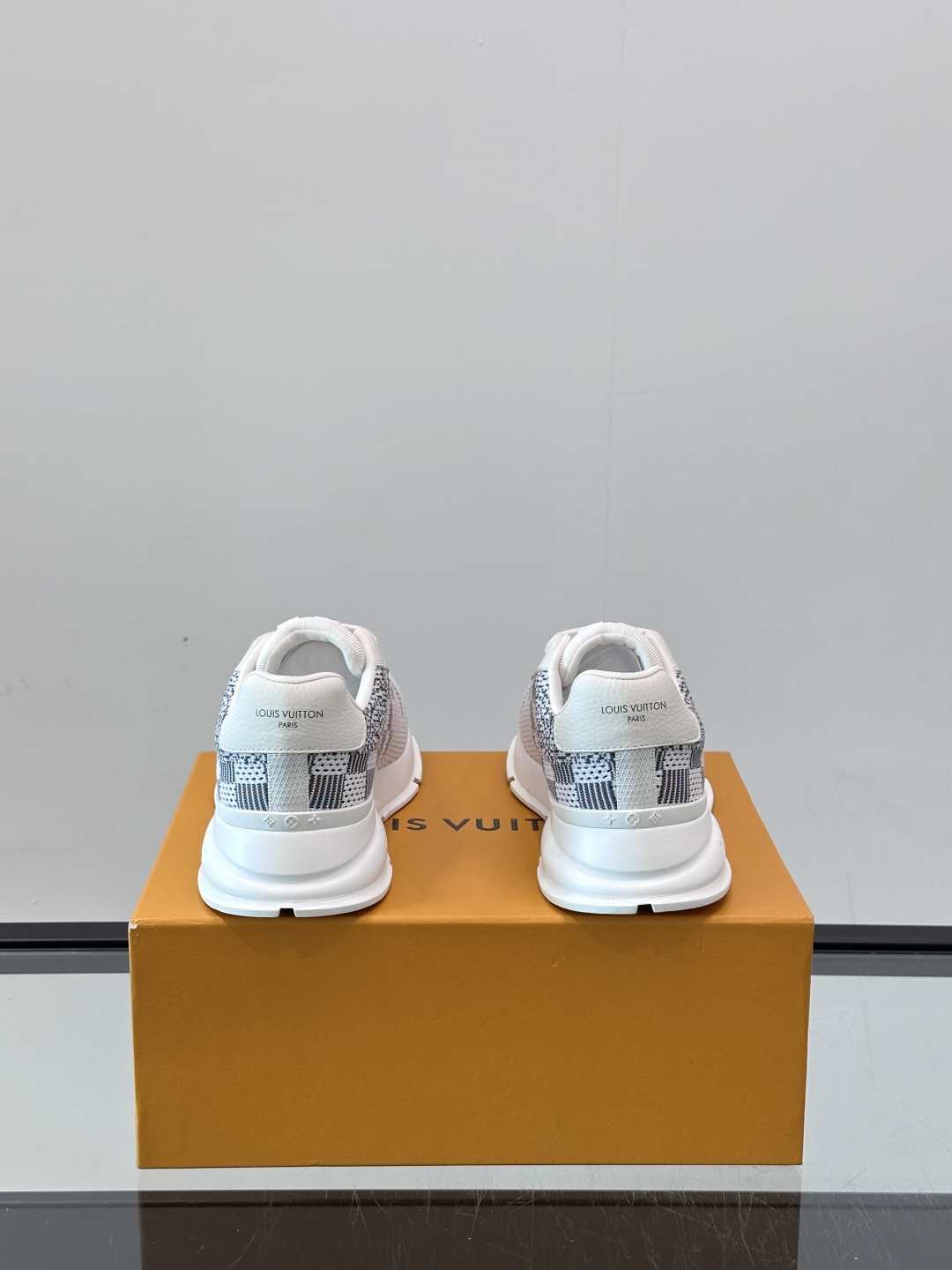 Cheap Louis Vuitton Sneakers For Men in 233596, $75 USD- [IB233596] - Replica Louis Vuitton Sneakers For Men