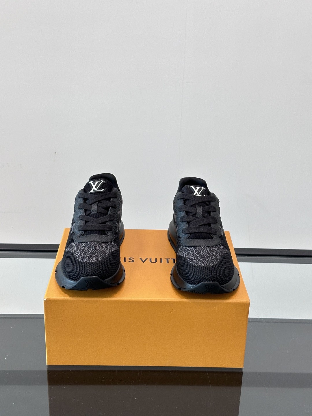 Cheap Louis Vuitton Sneakers For Men in 233597, $75 USD- [IB233597] - Replica Louis Vuitton Sneakers For Men