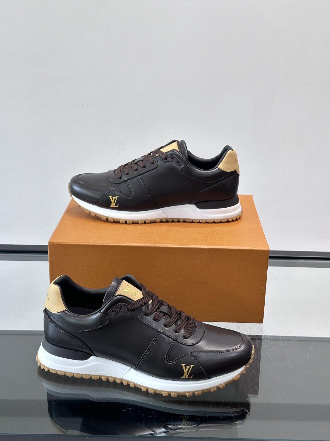 Cheap Louis Vuitton Sneakers For Men in 233598, $85 USD- [IB233598] - Replica Louis Vuitton Sneakers For Men
