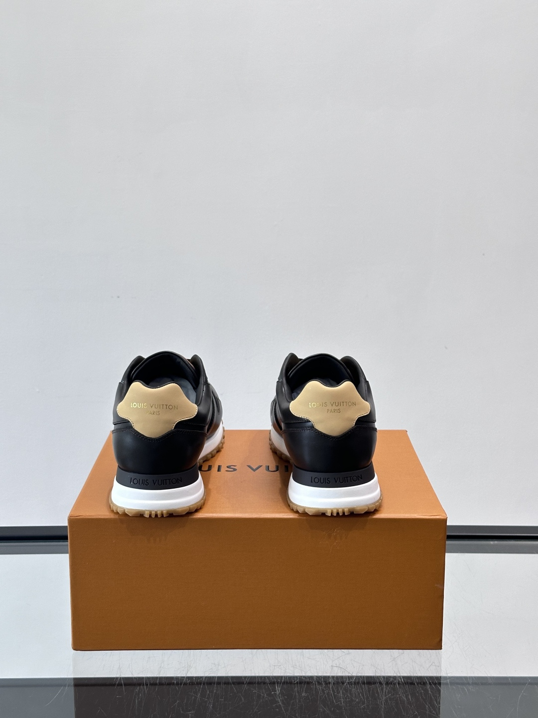 Cheap Louis Vuitton Sneakers For Men in 233598, $85 USD- [IB233598] - Replica Louis Vuitton Sneakers For Men