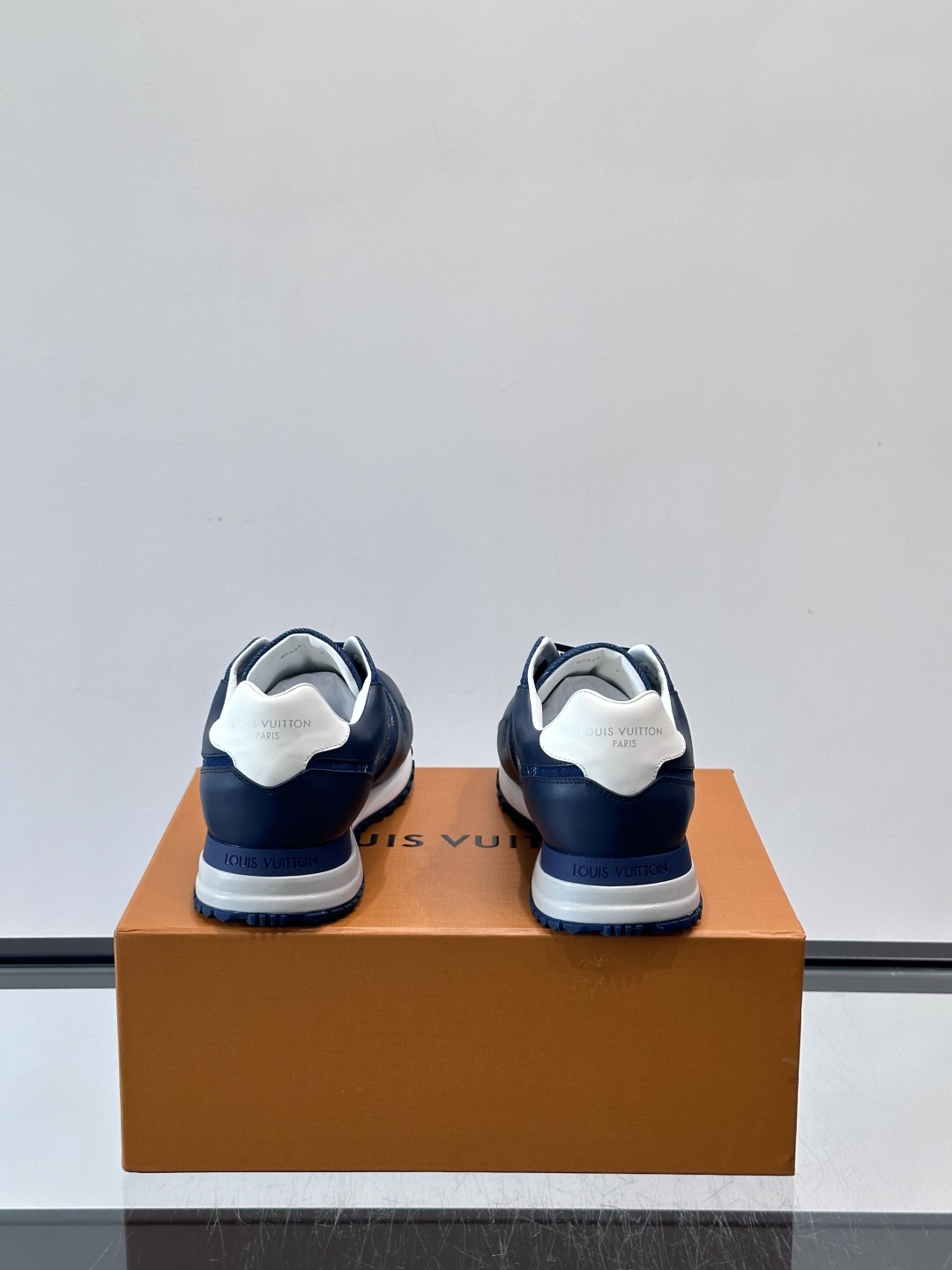 Cheap Louis Vuitton Sneakers For Men in 233602, $85 USD- [IB233602] - Replica Louis Vuitton Sneakers For Men