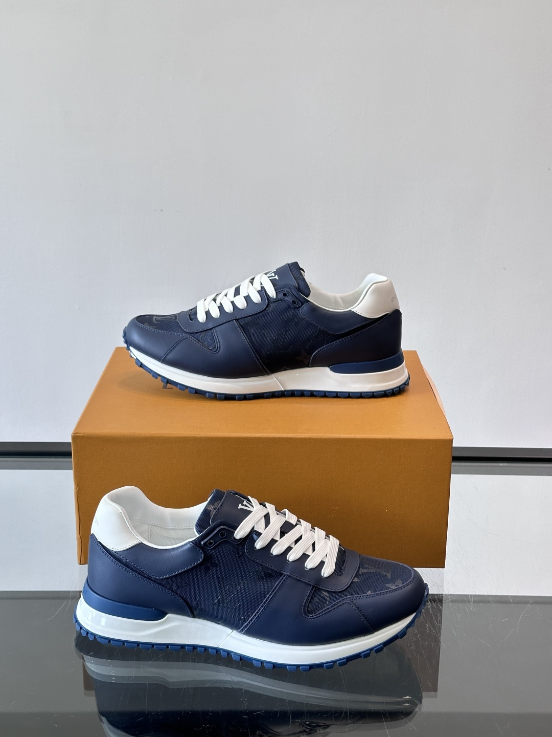 Cheap Louis Vuitton Sneakers For Men in 233604, $85 USD- [IB233604] - Replica Louis Vuitton Sneakers For Men
