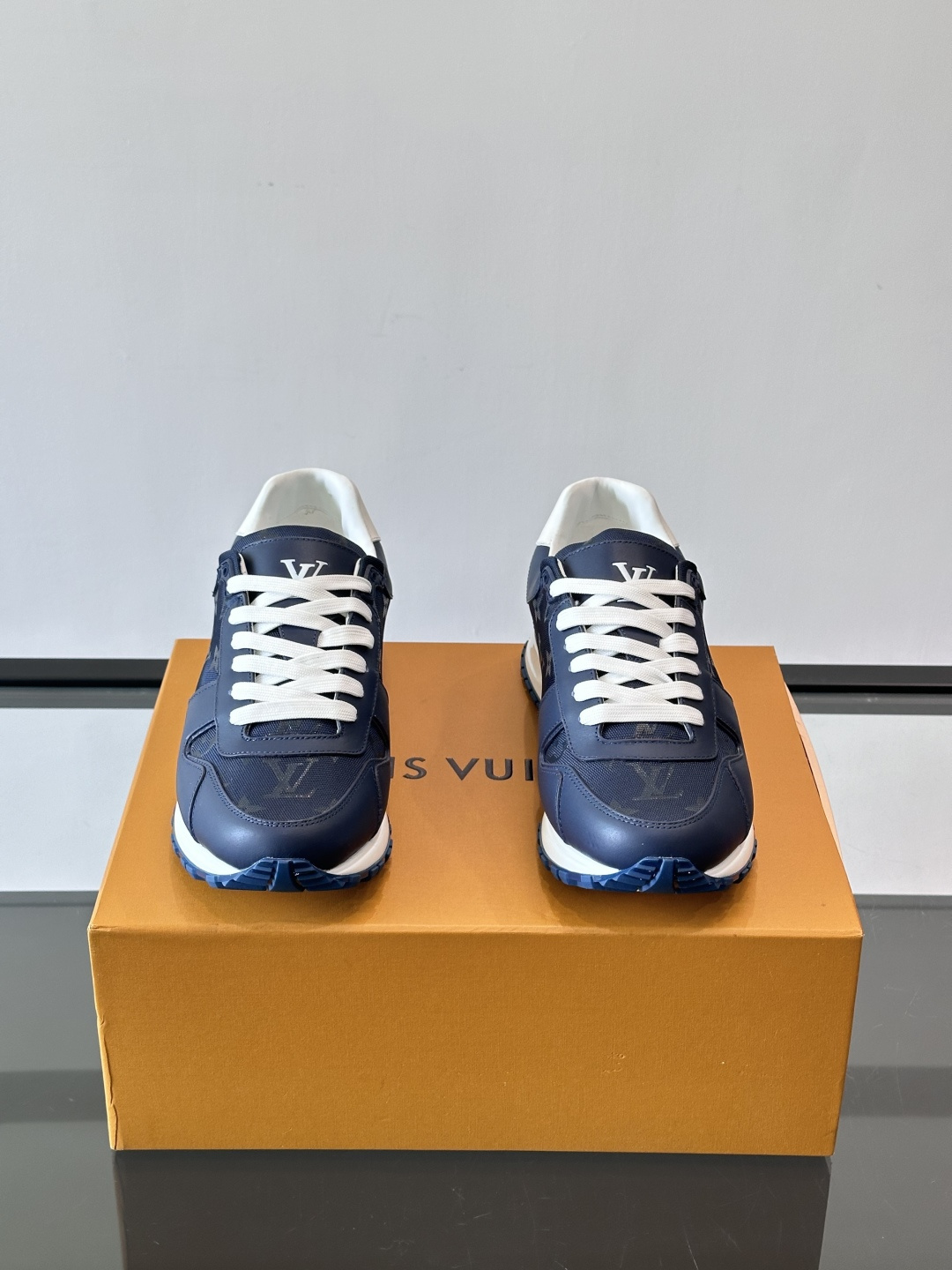 Cheap Louis Vuitton Sneakers For Men in 233604, $85 USD- [IB233604] - Replica Louis Vuitton Sneakers For Men