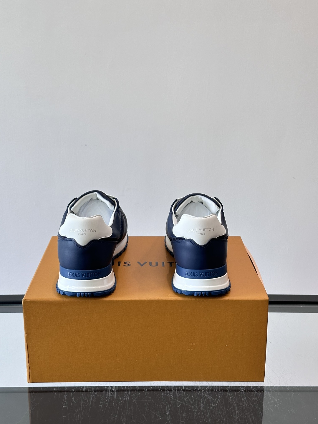 Cheap Louis Vuitton Sneakers For Men in 233604, $85 USD- [IB233604] - Replica Louis Vuitton Sneakers For Men