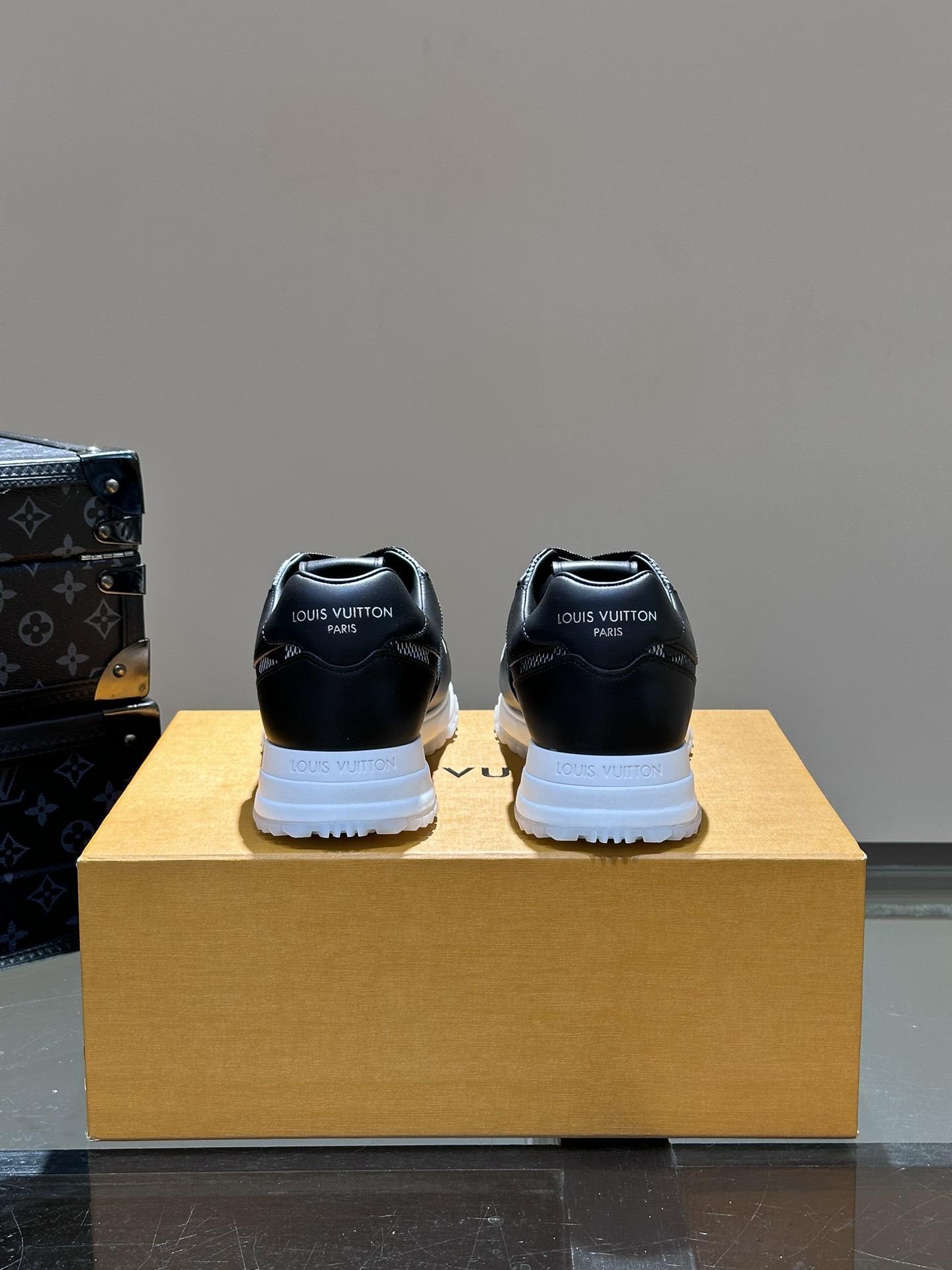 Cheap Louis Vuitton Sneakers For Men in 233609, $90 USD- [IB233609] - Replica Louis Vuitton Sneakers For Men