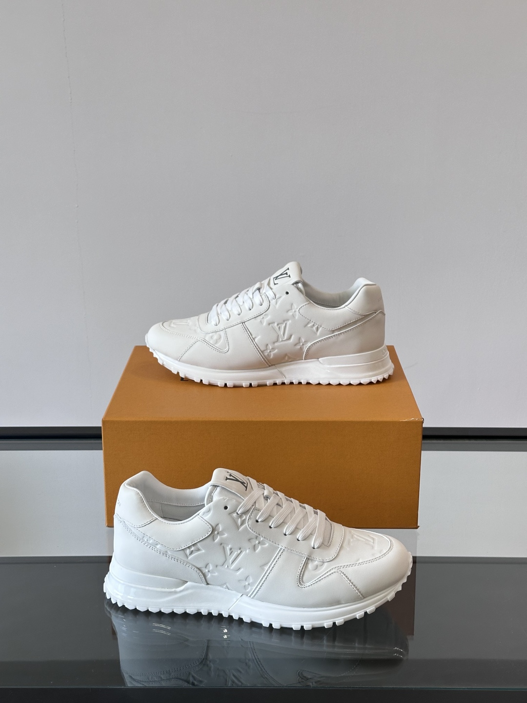 Cheap Louis Vuitton Sneakers For Men in 233614, $85 USD- [IB233614] - Replica Louis Vuitton Sneakers For Men