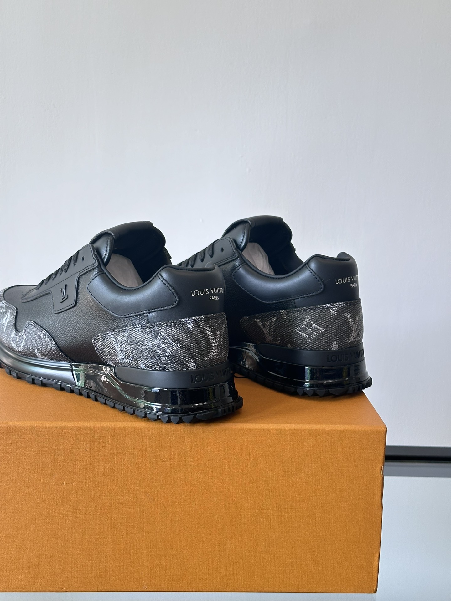 Cheap Louis Vuitton Sneakers For Men in 233616, $85 USD- [IB233616] - Replica Louis Vuitton Sneakers For Men