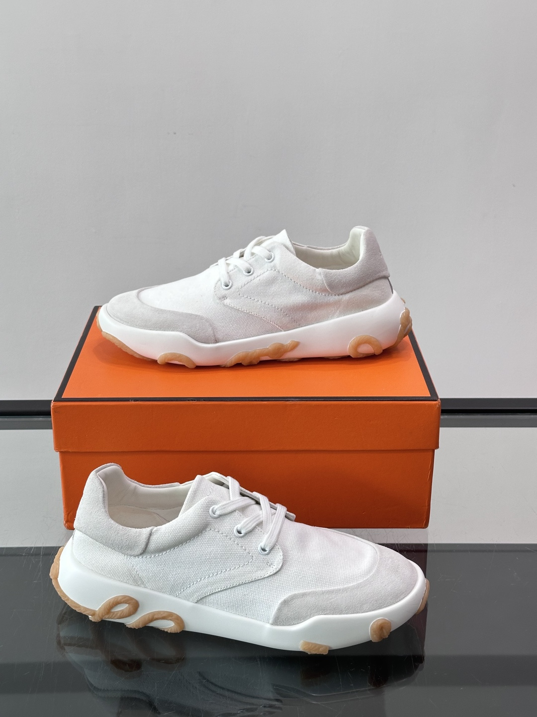 Cheap Hermes Sneakers For Men in 233639, $70 USD- [IB233639] - Replica Hermes Sneakers For Men