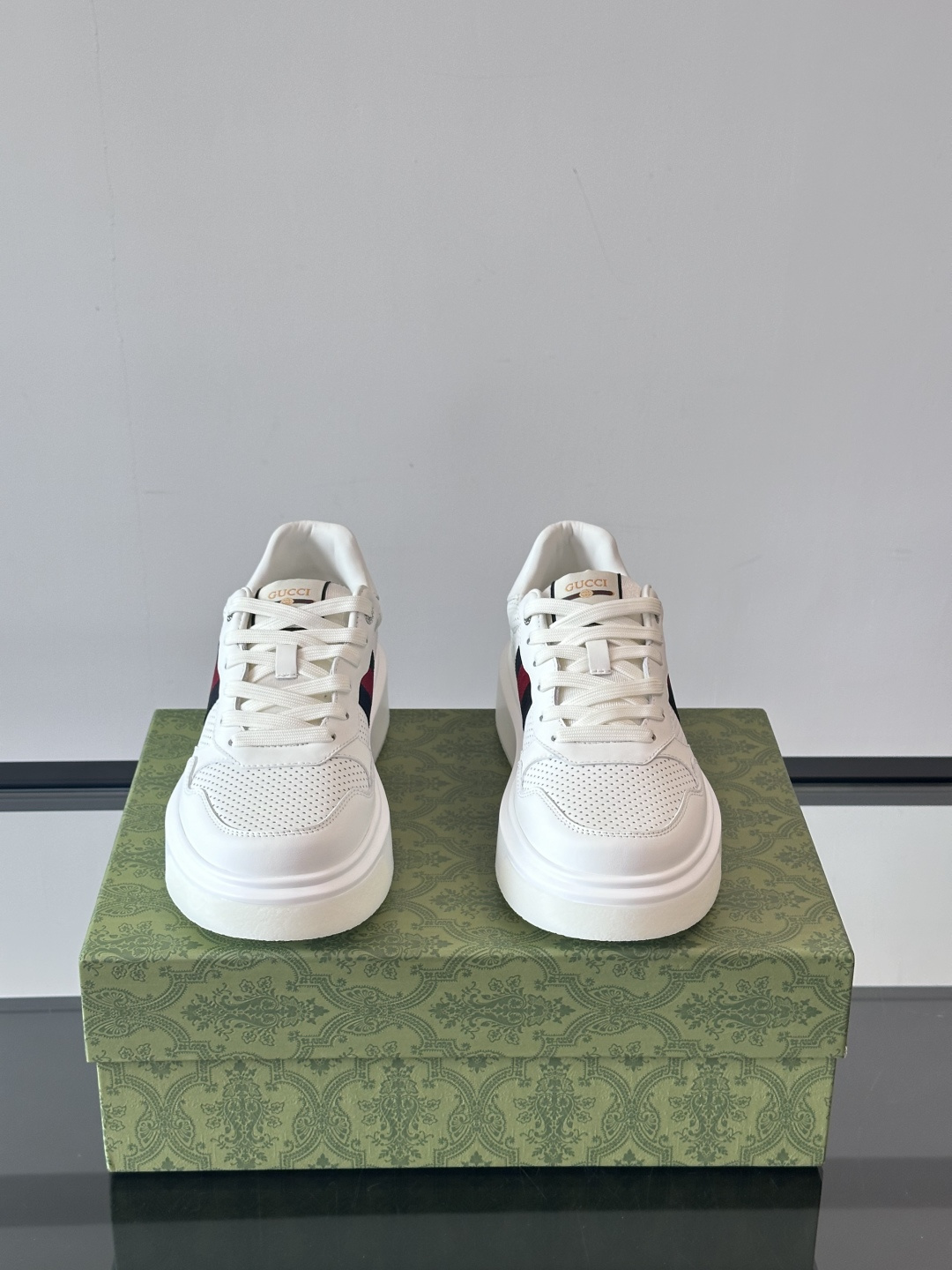 Cheap Gucci Sneakers For Men in 233655, $85 USD- [IB233655] - Replica Gucci Sneakers For Men