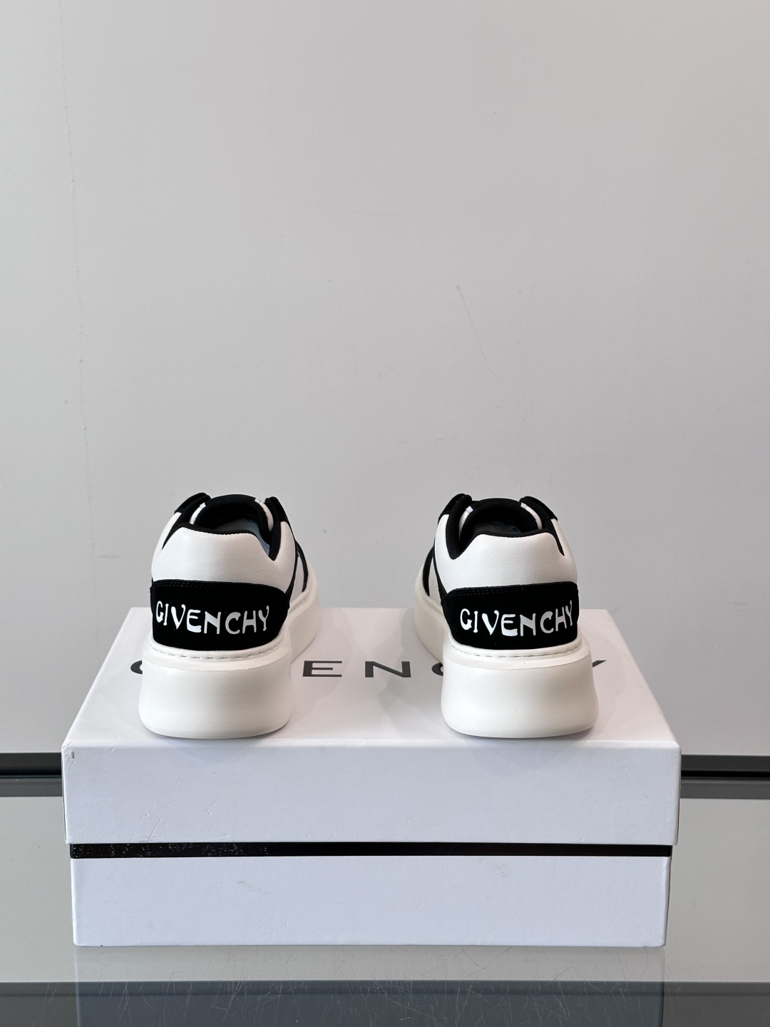 Cheap Givenchy Sneakers For Men in 233662, $75 USD- [IB233662] - Replica Givenchy Sneakers For Men